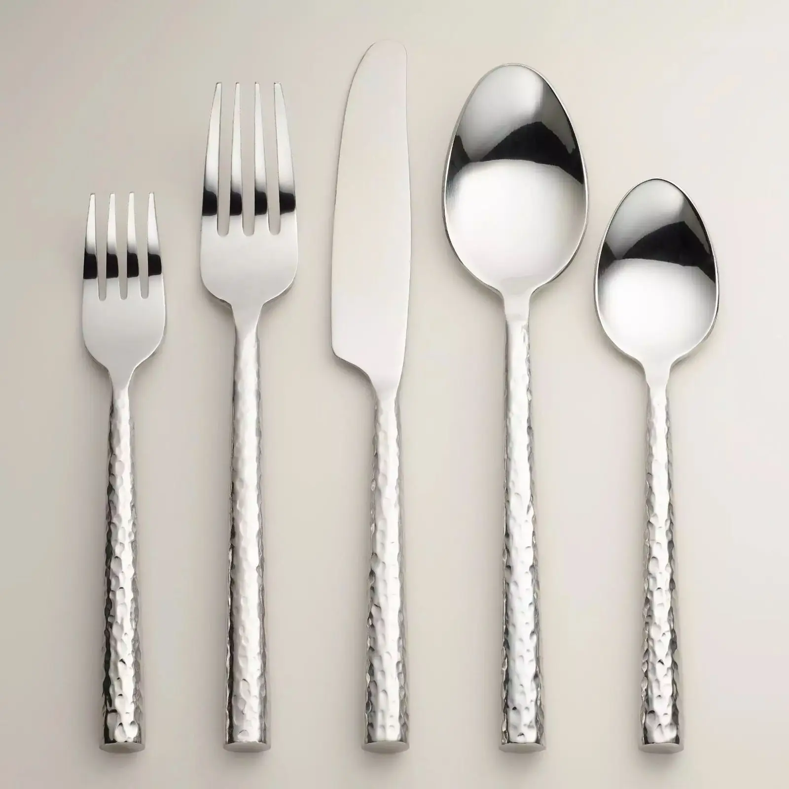 Custom Logo Stainless Steel Hotel Flatware Cutlery Set Office Party And Restaurant Used Latest Design Flatware Set Kitchenware