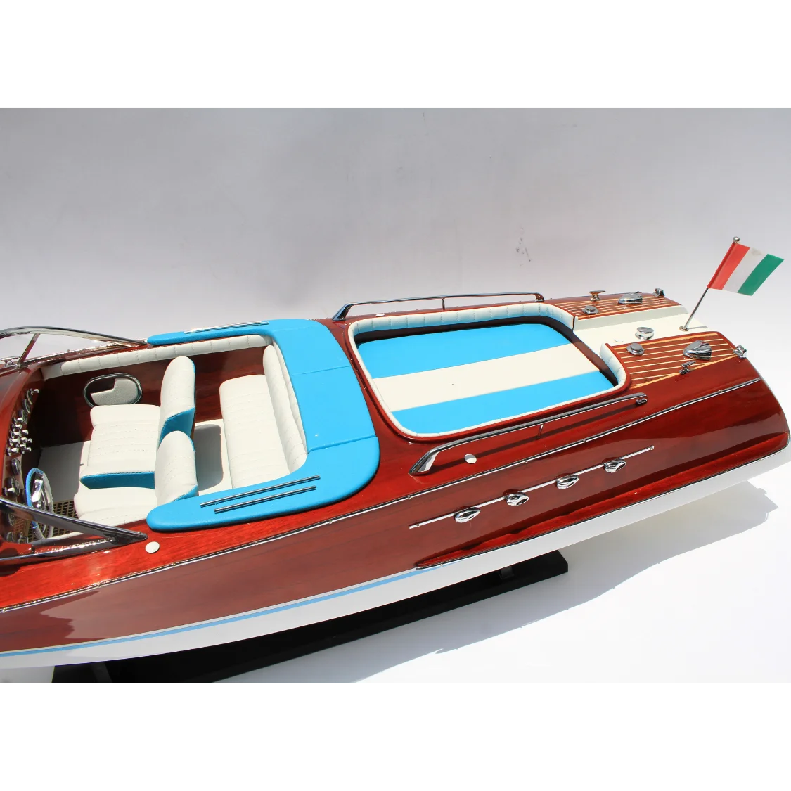 SUPER RIVA LAMBORGHINII SPEED BOAT MODEL - WOODEN MODEL BOAT FOR DECORATION - READY ASSEMBLED MODEL BOAT