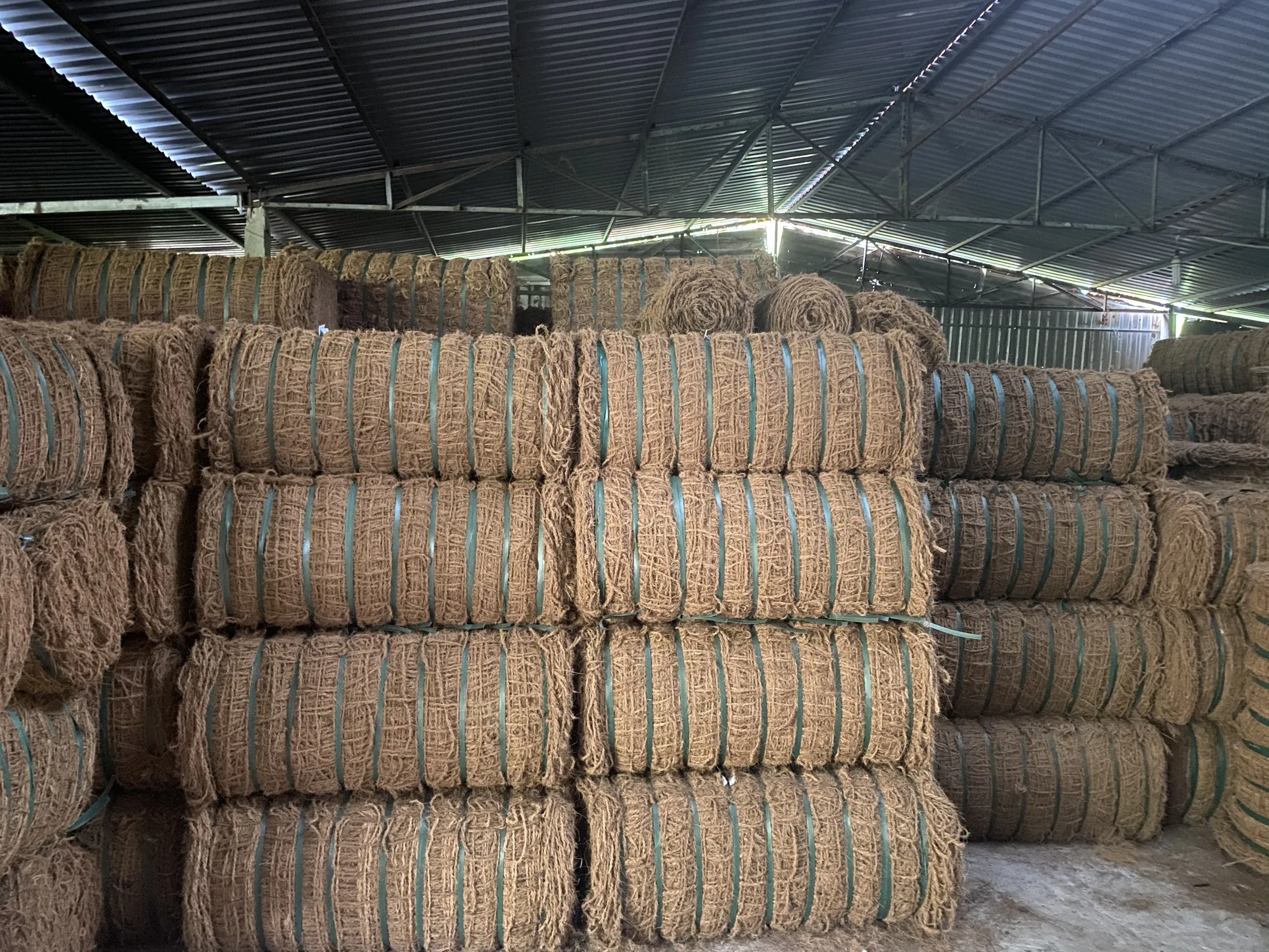 Brown Coir Net With Many Sizes Coconut Fiber Netting Made In Viet Nam By Vigi Farm