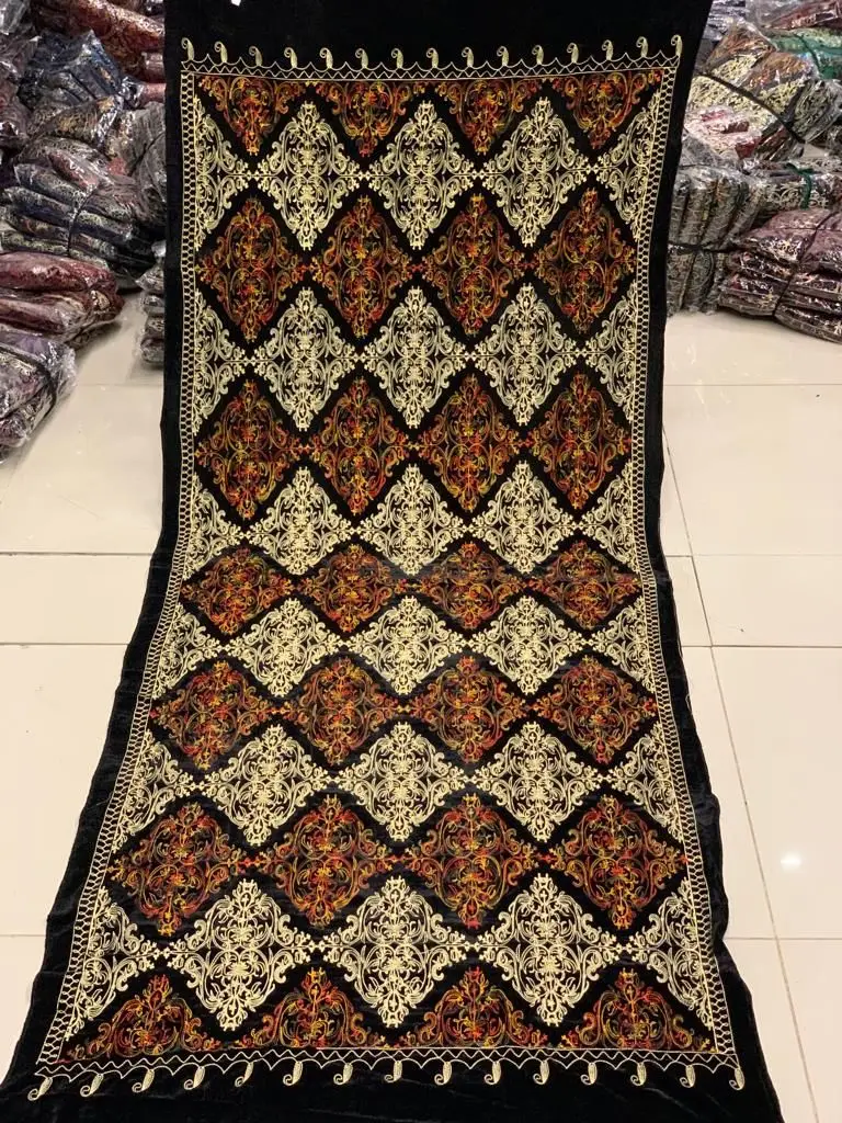 Modern Fashion Designer Pakistani Indian Velvet Shawl Heavy Embroidery Velvet 3 Piece Suits Available On Wholesale Price