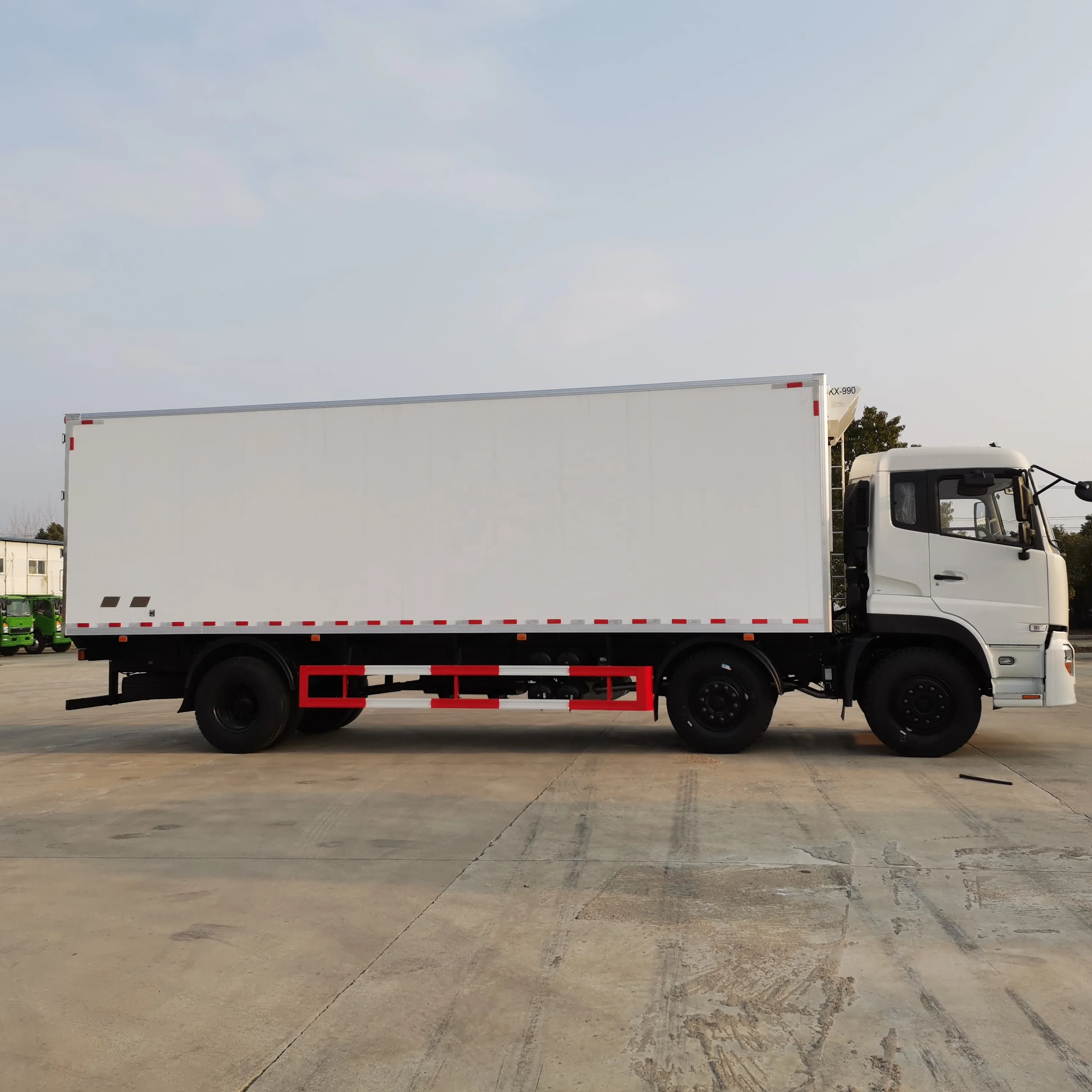 Высококачественный фургон-рефрижератор Dongfeng грузовик 20 тонн 6x2 грузовики для замороженной