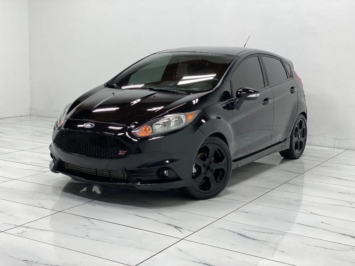 Рекламные продажи сертифицированных новых 2016 6-скоростных автомобилей