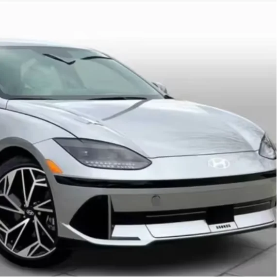 New 2025 HyundaiIONIQ 6 SEL RWD