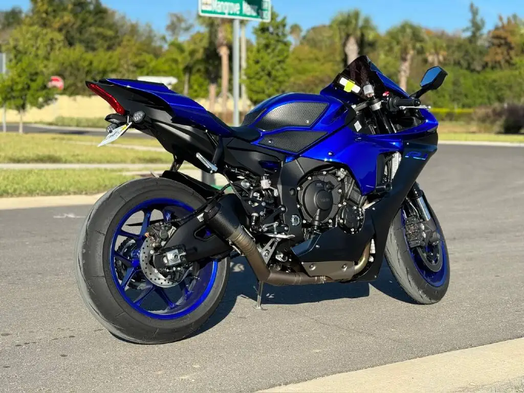 USED 2018 Yamaha  YZF-R1 Sportbike