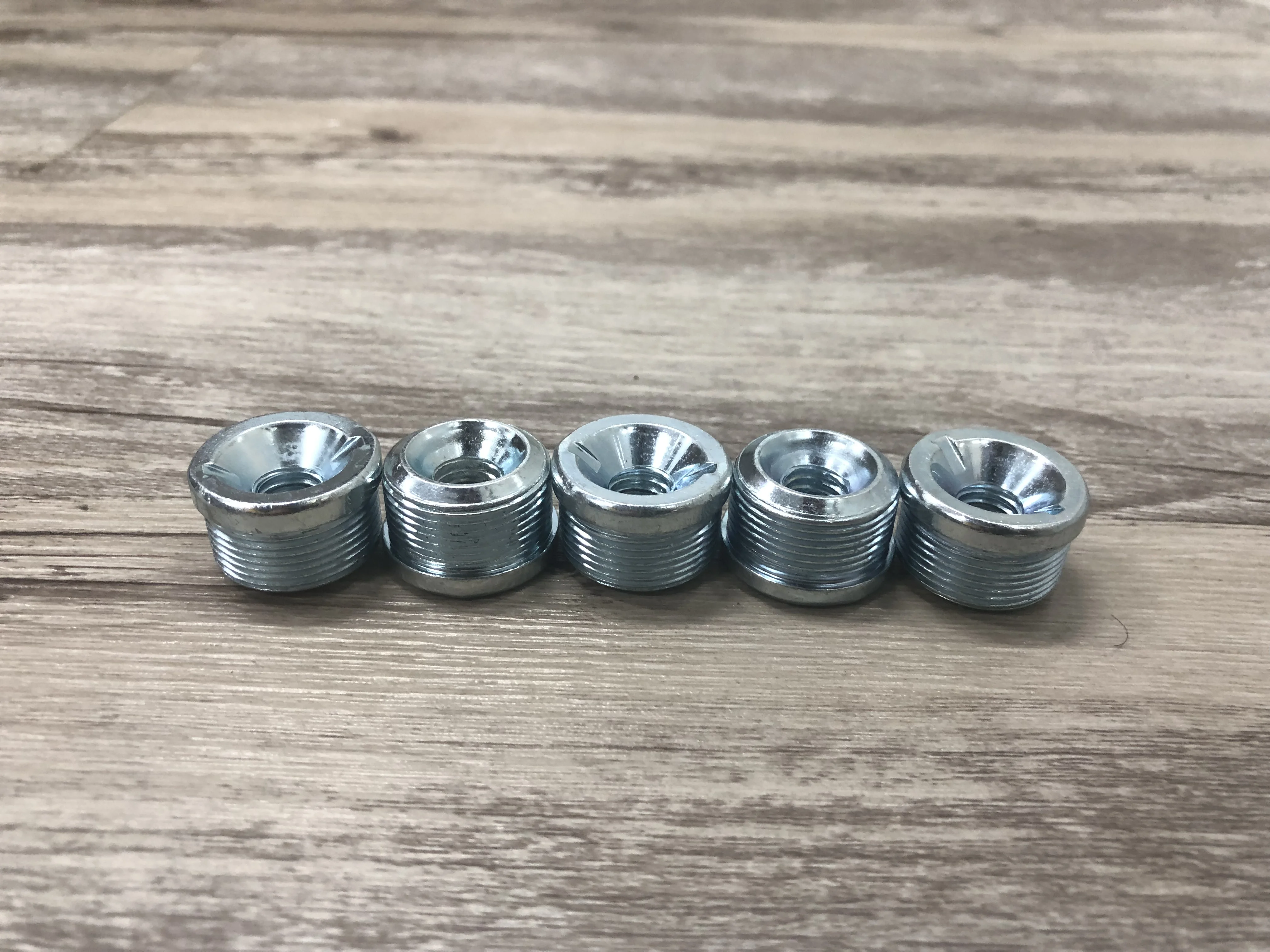 WIRE SHELVING POLE INSERT Stainless Steel CUSTOMIZED thread insert For Industry/Construction/Transportation