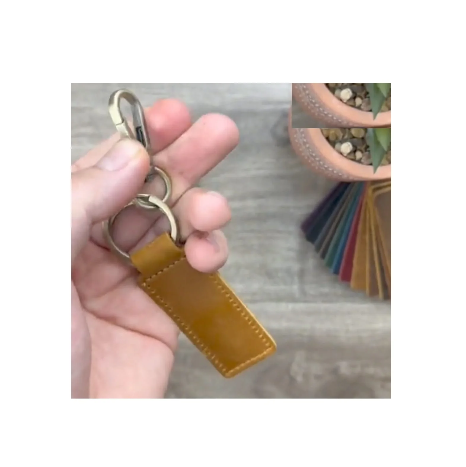 Custom Luxury Keychain Accessories Wholesale Car Keychain Handmade Genuine Leather Keychain for Export Sale