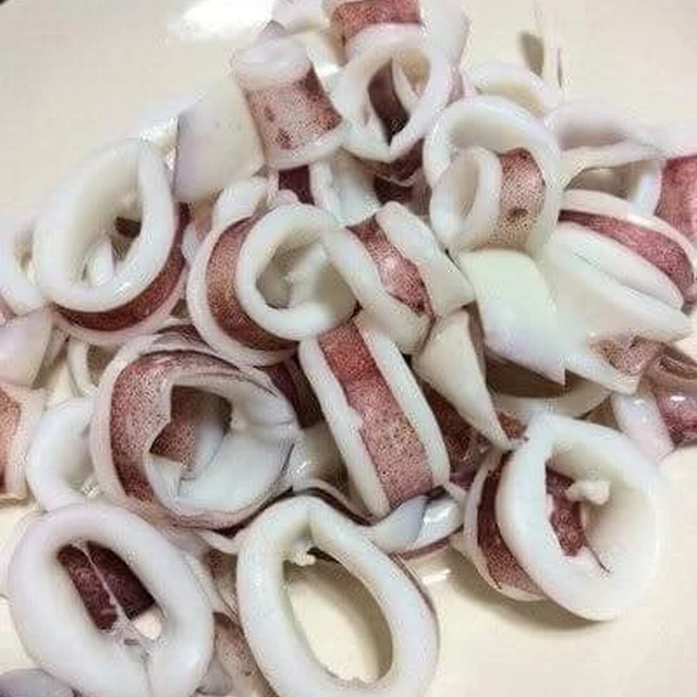 Frozen Sliced Squid Large Pieces of meat with Mustache Firm Meat 1 kg Bag