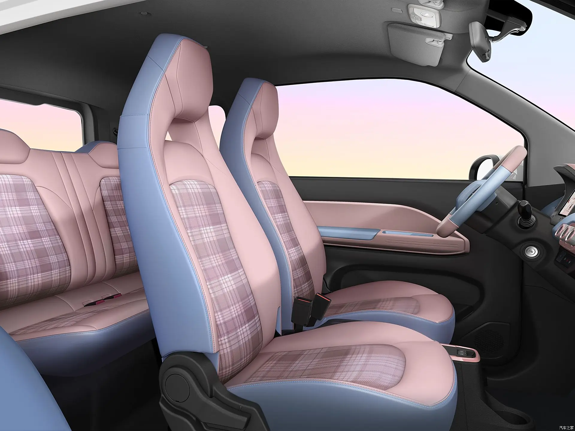 Hot Sale China Mini EV Car Chery QQ Ice Cream Cheap 4 Seater 4 Doors Chinese Used Small Electric Home Cars for Adult