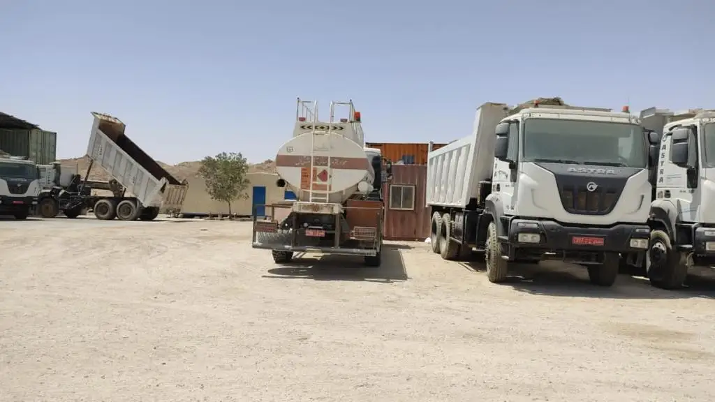 Scrab cheap Trucks in Oman