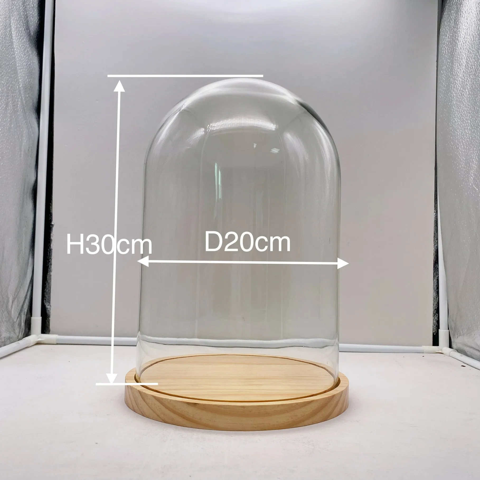 Hot Sale Custom 20*30cm Clear Glass Cloche Bell Jar Dome Glass with Wooden Base Wholesale Large Cheap Display Glass Dome