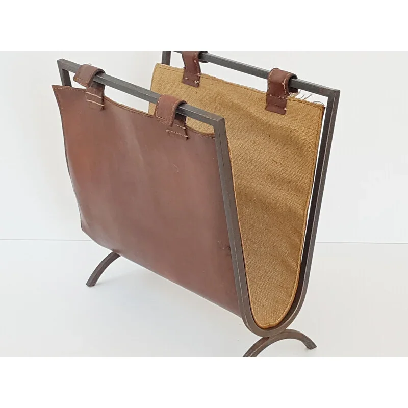 Hot Selling Bedroom Decorative Magazine Rack Book Stand In Bulk Quantity Brown Leather Golden Metal Frame Newspaper Floor Holder