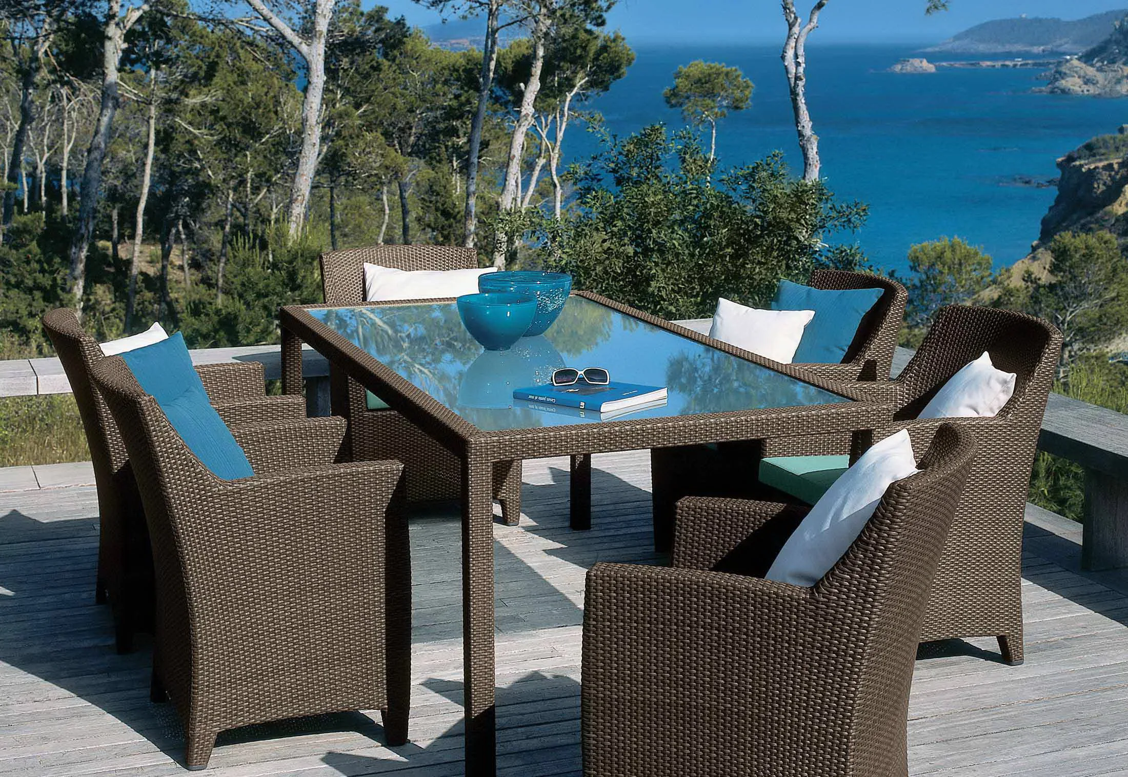 9 PCS Aluminum PE Rattan Dining Sectional Outdoor Patio Furniture Chair and Table Garden Sets With Cushions