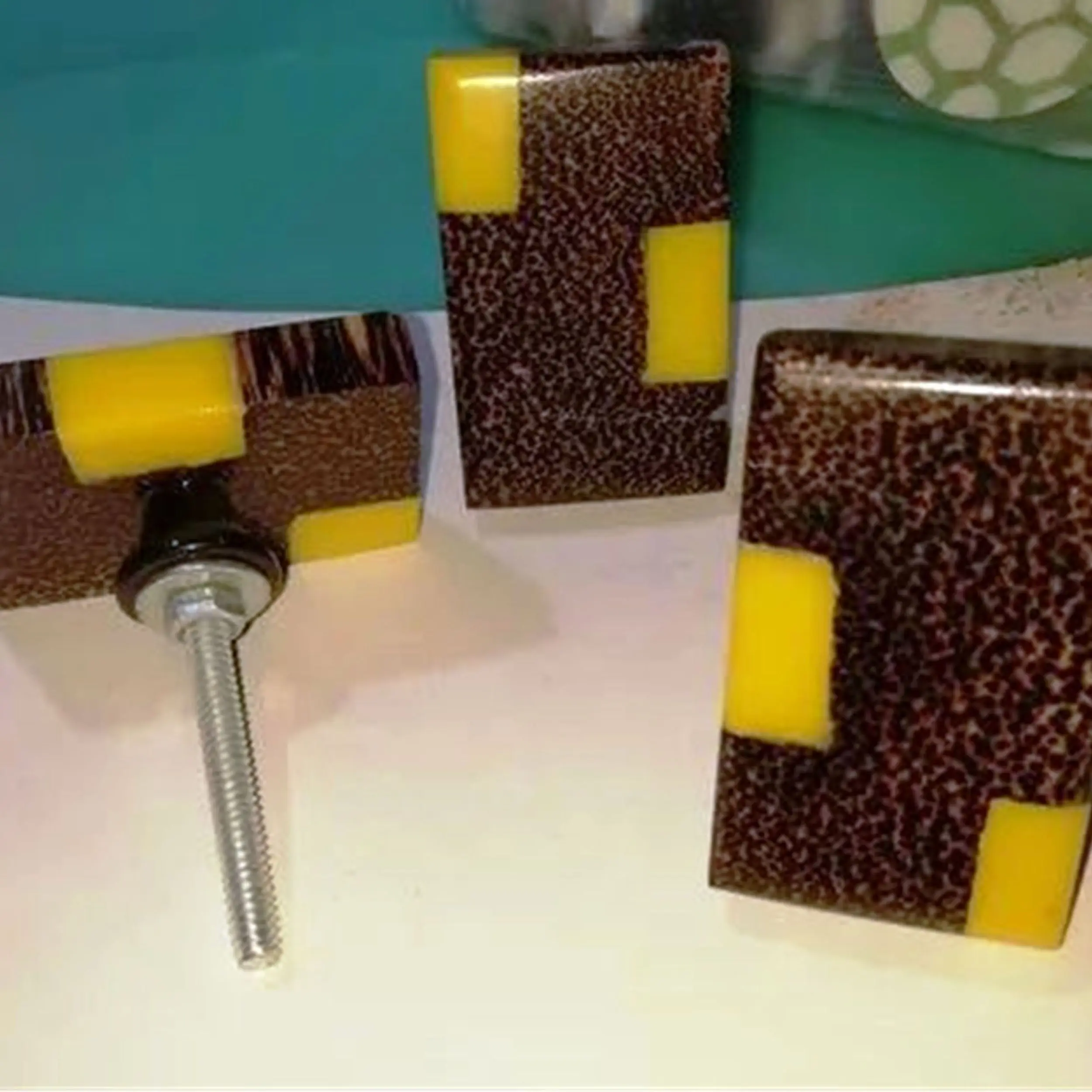 Ceramic Knobs Dealer Top Selling Luxury Wood Resin Metal Door Knob Handle Pack 4 Wooden Cupboard
