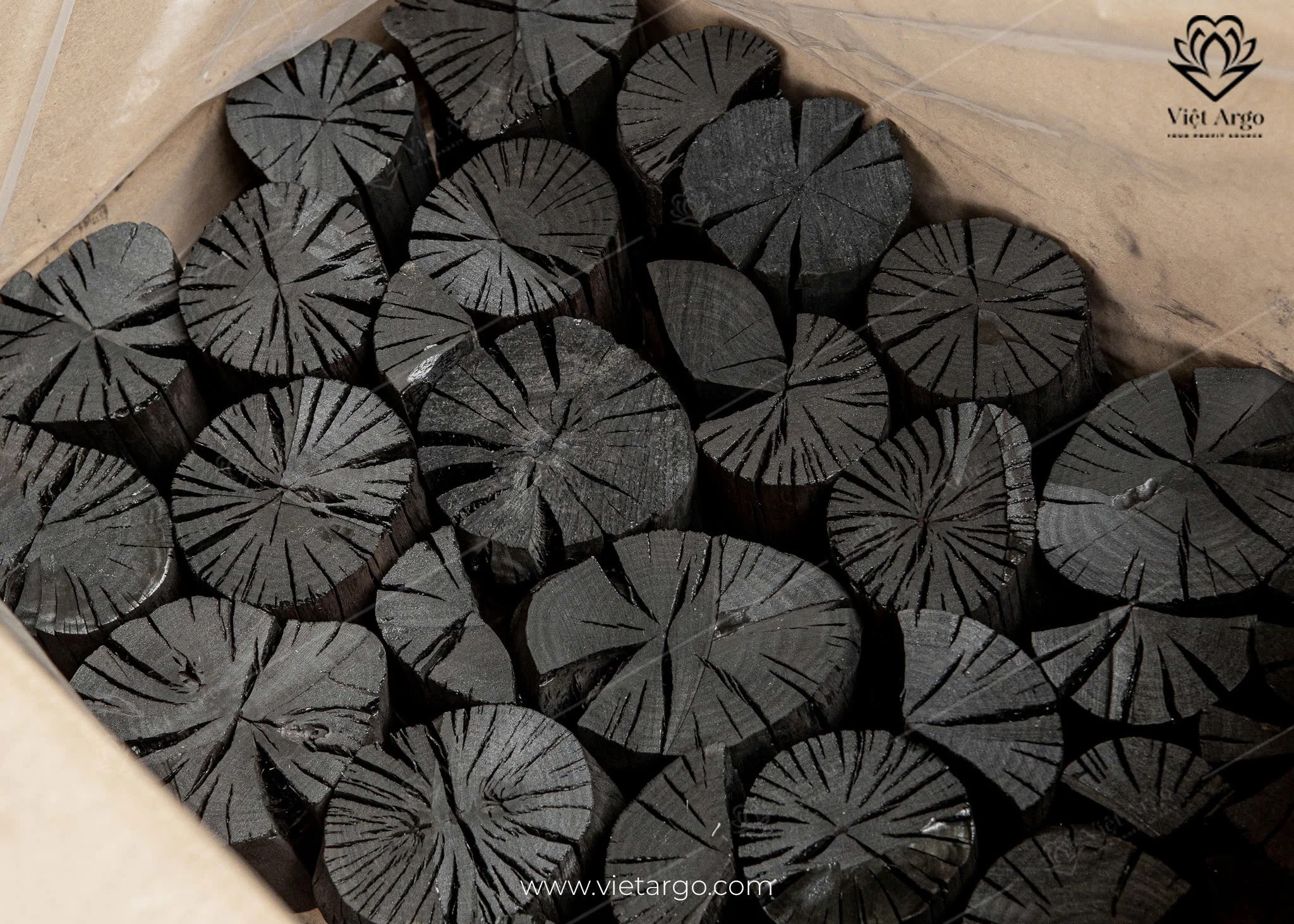 Mangrove Charcoal Natural Tree Cut Grill & Heating Long Lasting & High Heat Black Charcoal Ready To Export Vietnam Manufacturer