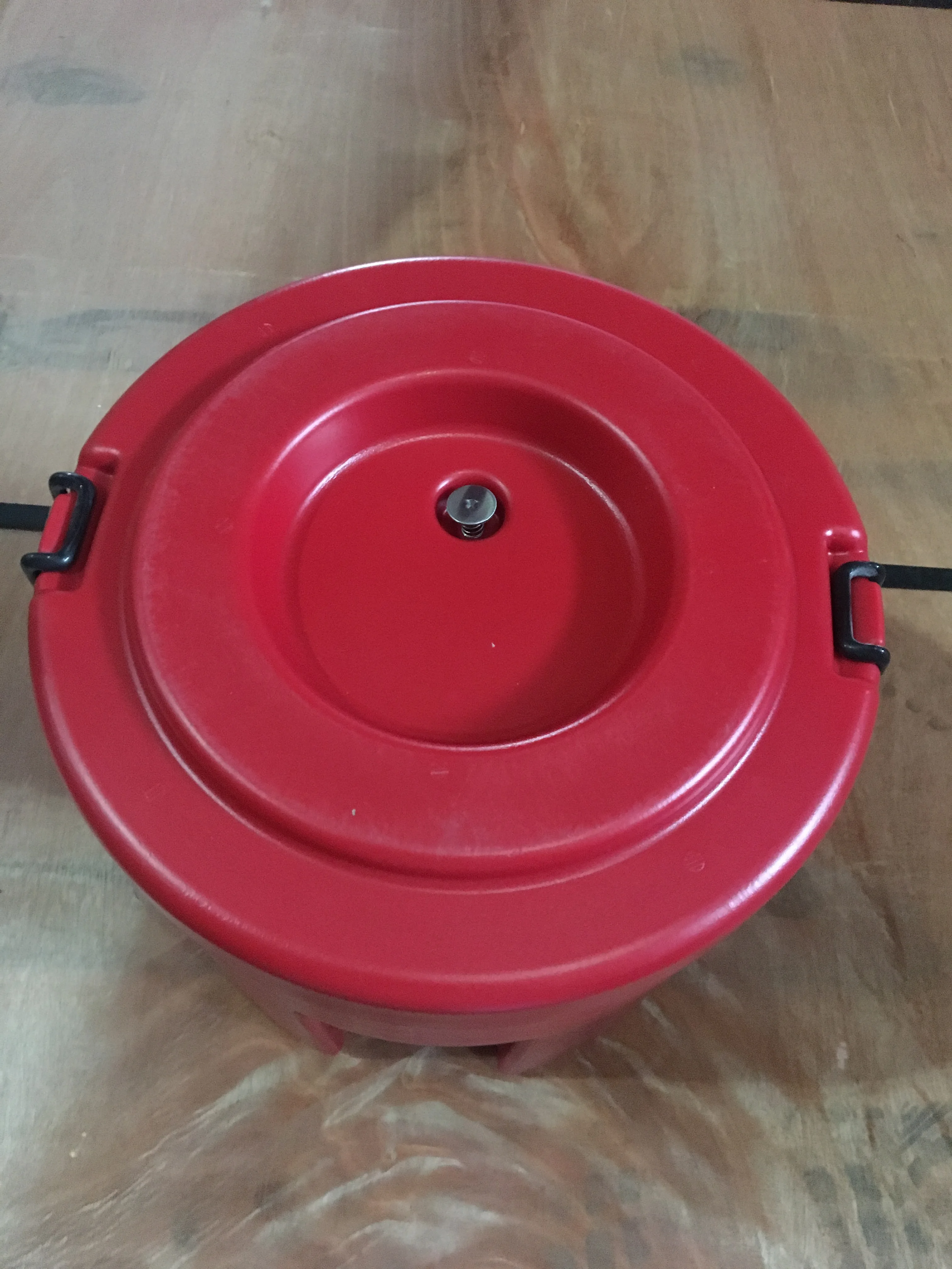 9 Litre Hot and Cold Pot Plastic Solid Round Isolated SS Isothermal Container