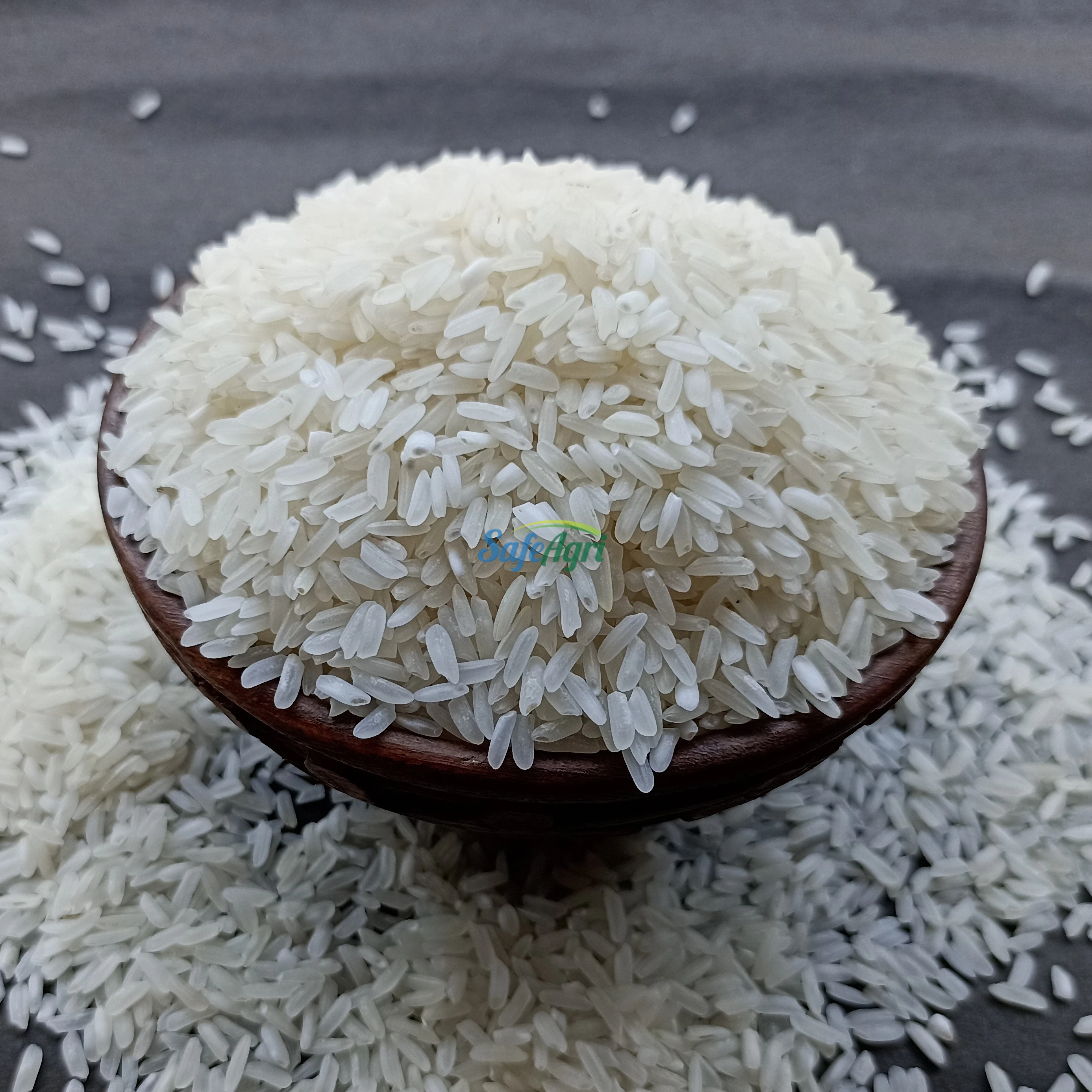 Indian Origin Premium Quality Long Grain White Rice with 14% Max Moisture / Long Grain White Rice with Chalky 4% Max /