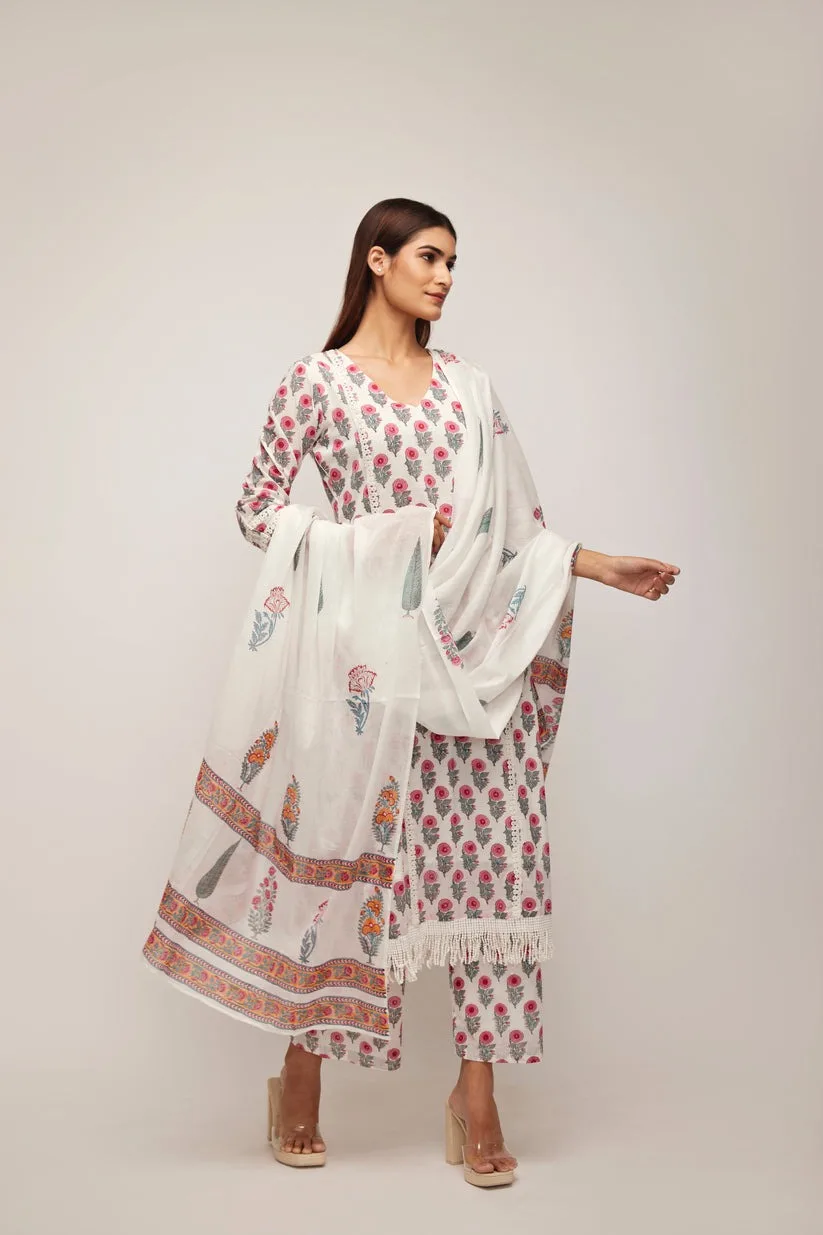 Pink Daisy Suit Set Indian Fashion Styling High End Quality Kurti and Pants from Indian Manufacturer