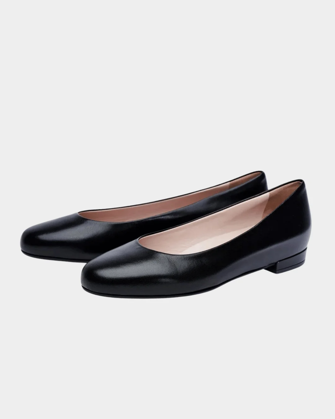 Comfortable lightweight flats for women