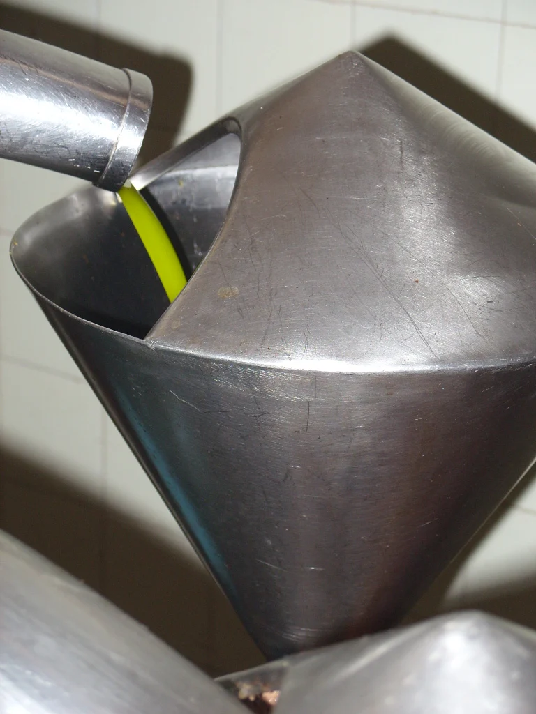 290 gr Pot Best Quality Italian Green Asparagus in Extra Virgin Oil with certificate of origine for restaurant and private