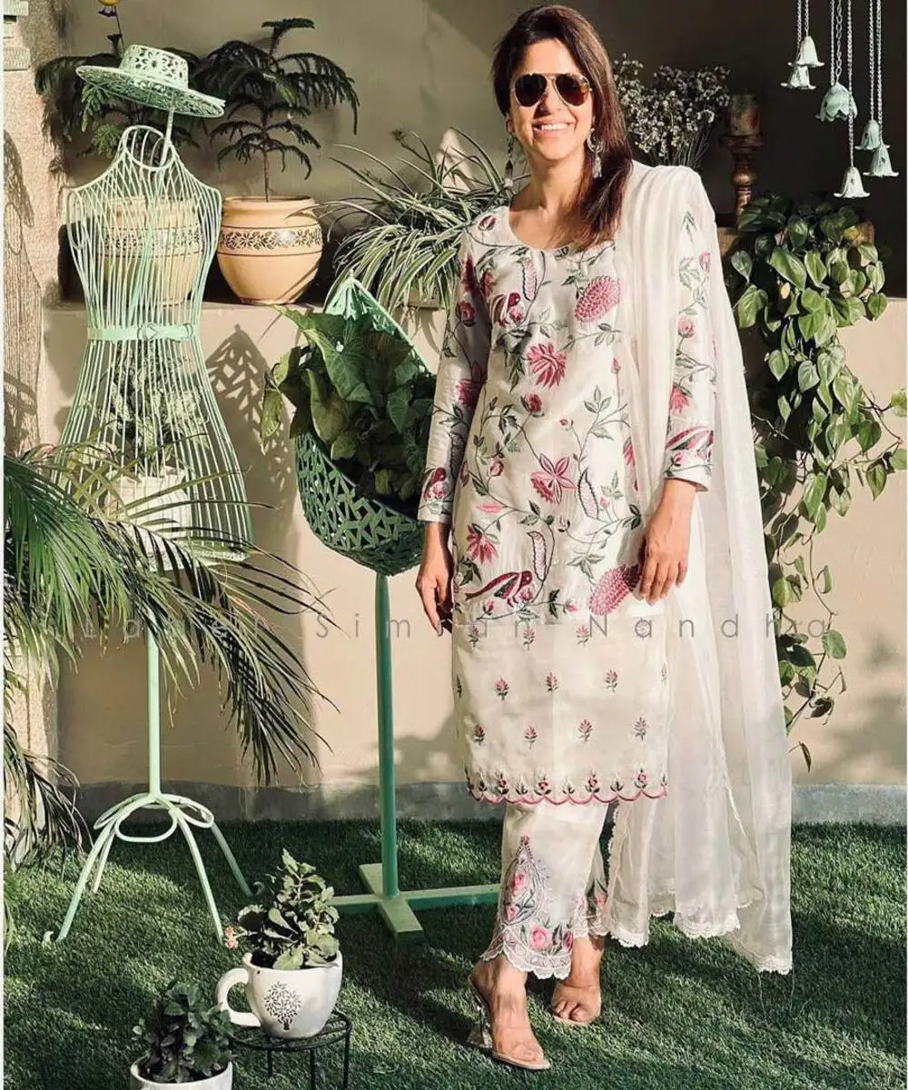 Ethnic Garment Self Designed Party wear Designer Silk lace border Saree with Blouse Piece wholesale low cheap price manufacturer