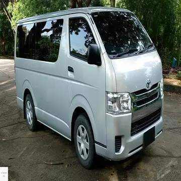 Used Toyota Hiace (H200)-Toyota Commuter & Toyota RegiusAce Commercials Premium mini buses For Sale