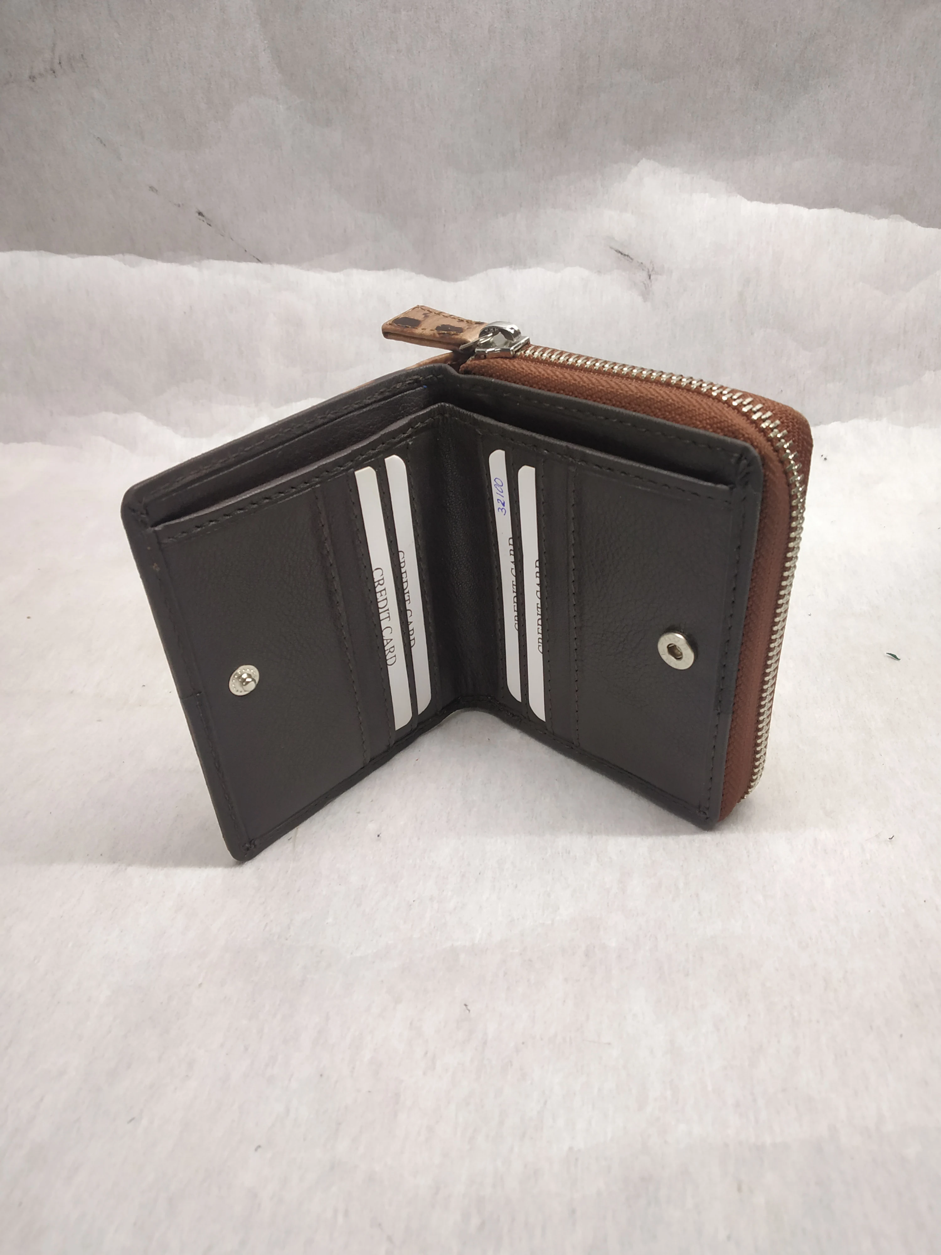 Indian Direct Factory Manufacturer Crocodile Print Cow Leather Clutch Purse Wallet for Women Available Bulk Export  Cheap Price