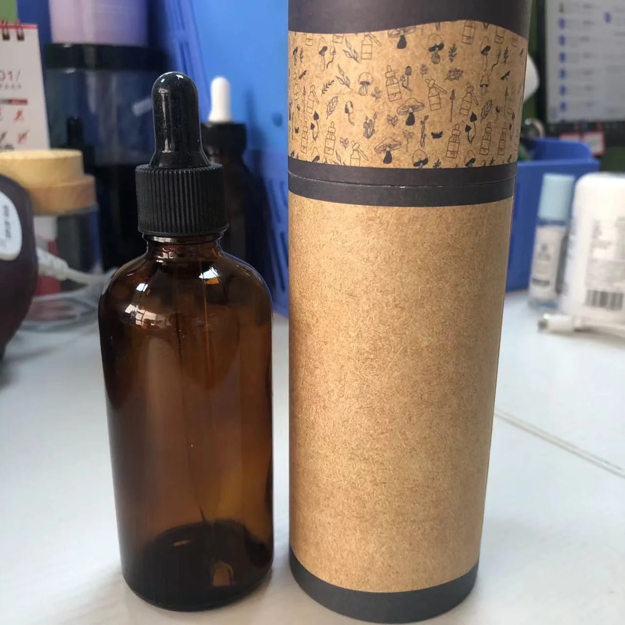 Customized 1oz 2oz 3oz 4oz Serum Essential Oil Glass Dropper Bottle with Paper Box Tube for Cosmetic Packaging