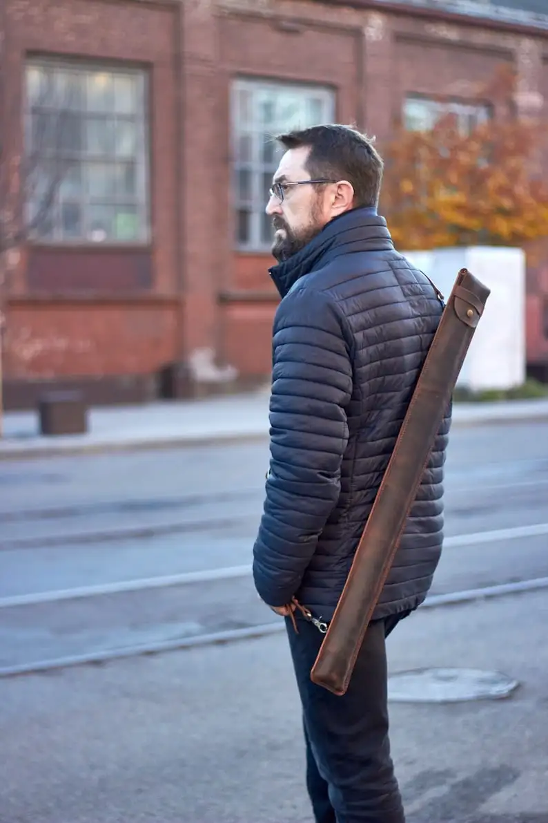 Customized Leather Snooker Cue Case Billiard Cue Case for Protection and Storage