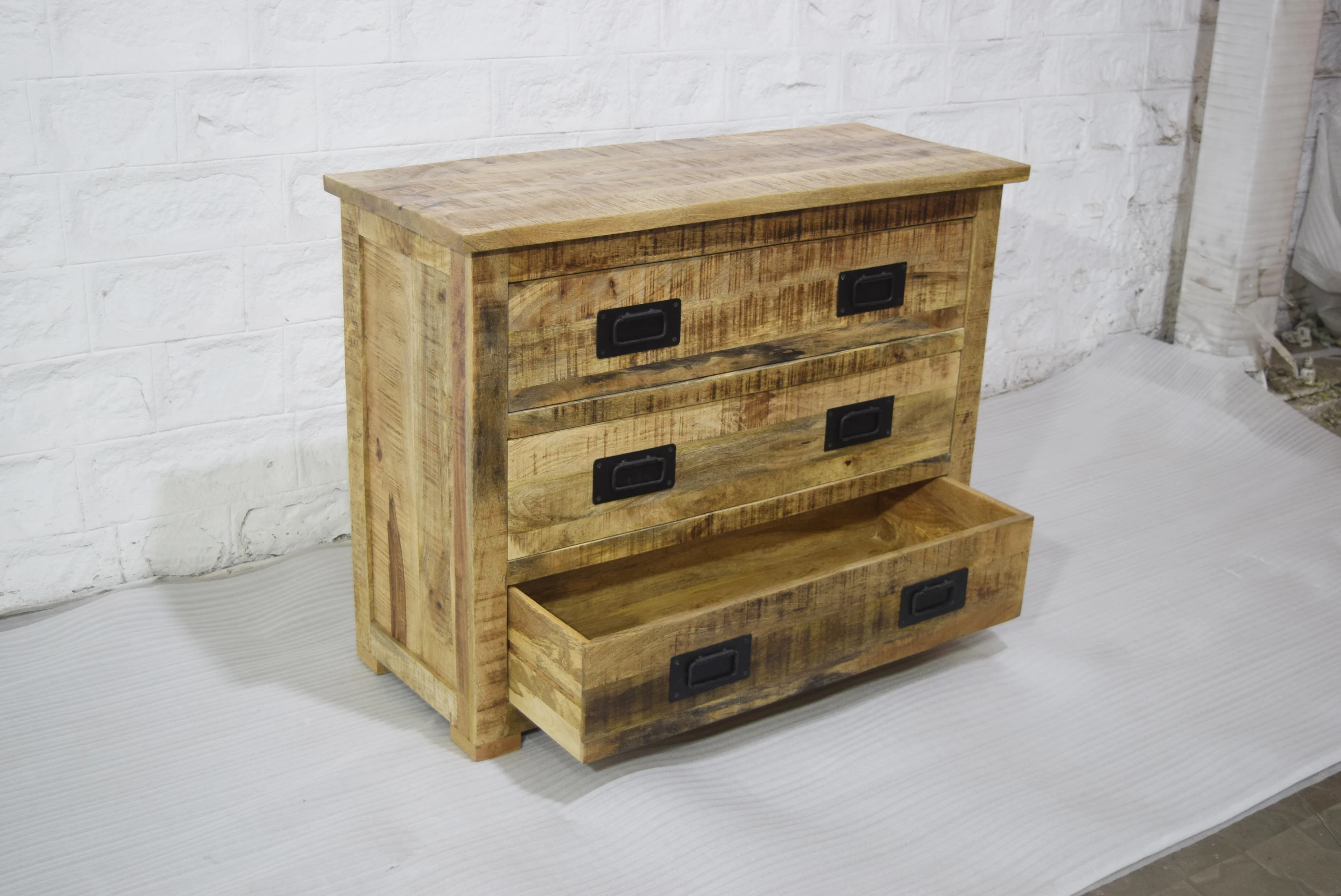 Top Selling Good Quality Solid Mango Wood Multi Drawers Storage Cabinet for Home Living Room Hotel Restaurant Office School
