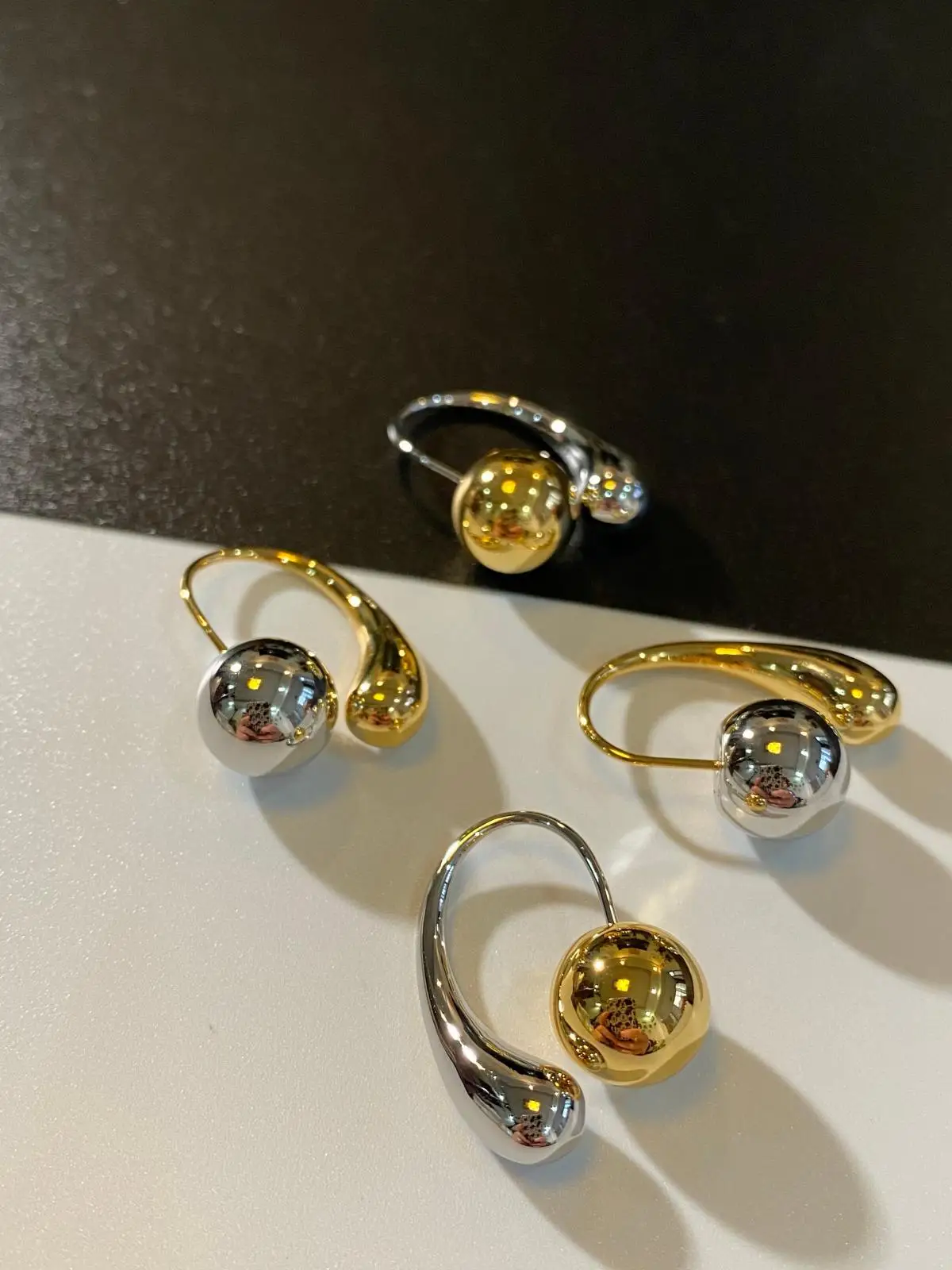 Ins Design Fashion Jewelry Brass Gold Plated Zircon Enamel Rings Cold Wind Opening Adjustable Finger Enamel Doublebutterfly Ring