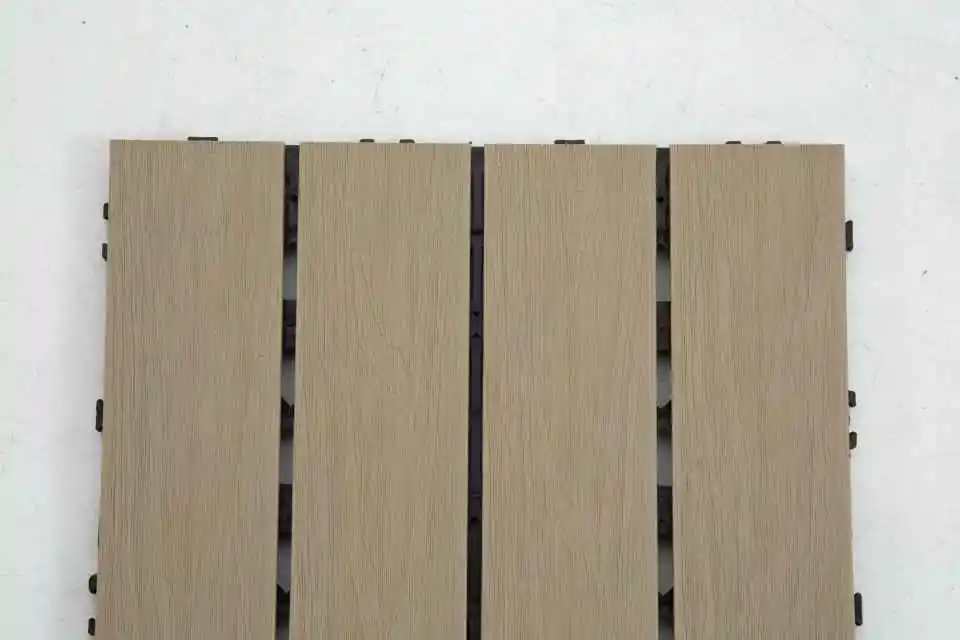 Courtyard 12 inch Composite Interlocking Deck Tile manufacture