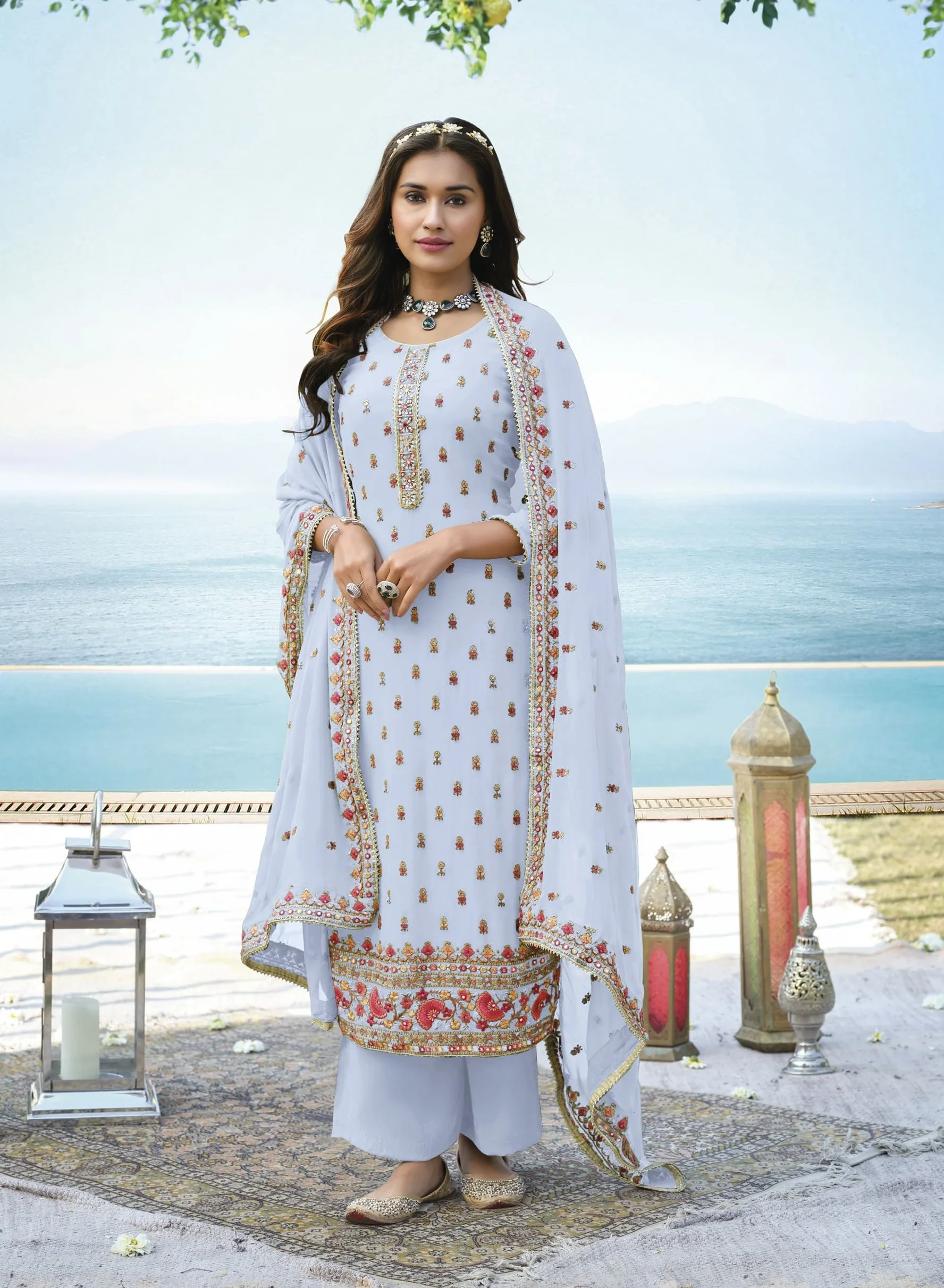 Indian and Pakistani Designer Salwar Kameez for Wedding and Party Wear Available at Wholesale Prices from India
