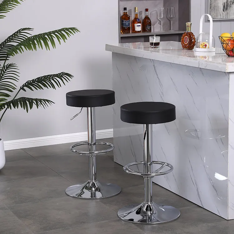 Compact Hydraulic Stool for Small Workspaces