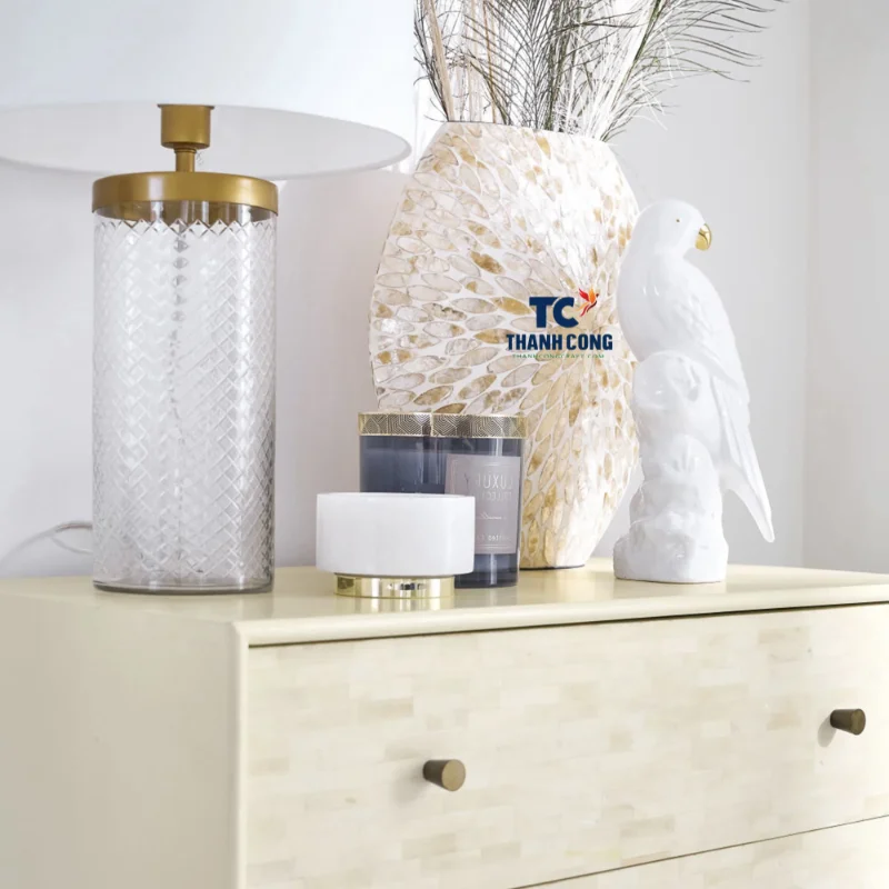 2023 High quality Mother of pearl Vase Capiz Shell Ramadan for home decor MOP vase for display Vietnamese manufacturer