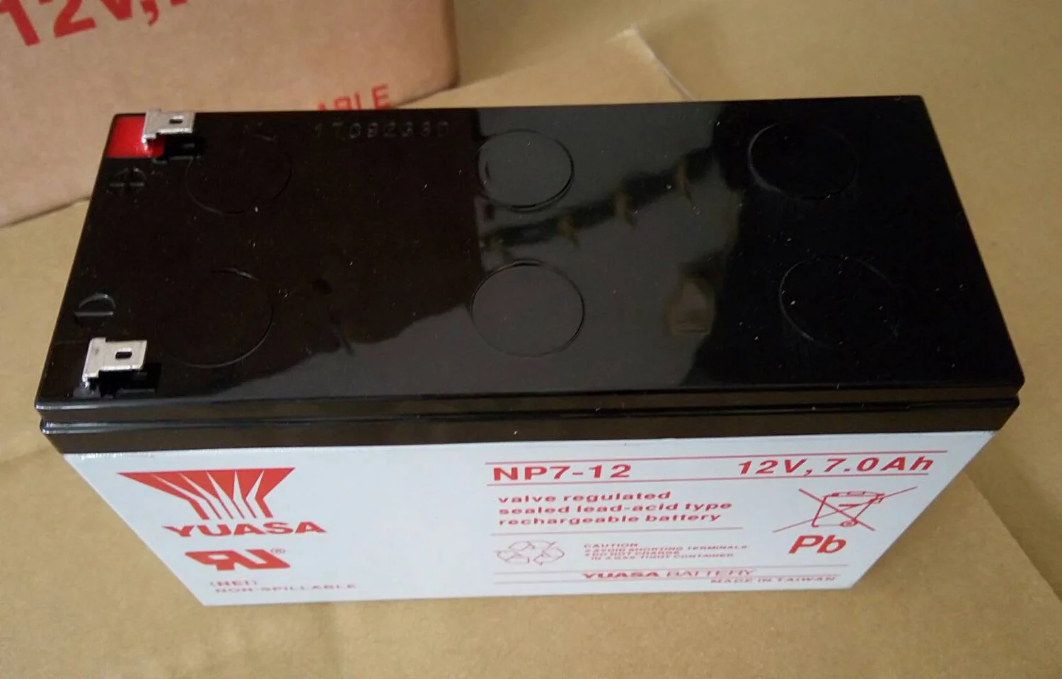 Container Delivery Only, MOQ 5000pcs Wholesale for Yuasa UPS Battery NP7-12, 12V 7Ah, Made in Taiwan, Sealed Lead-Acid MF Type