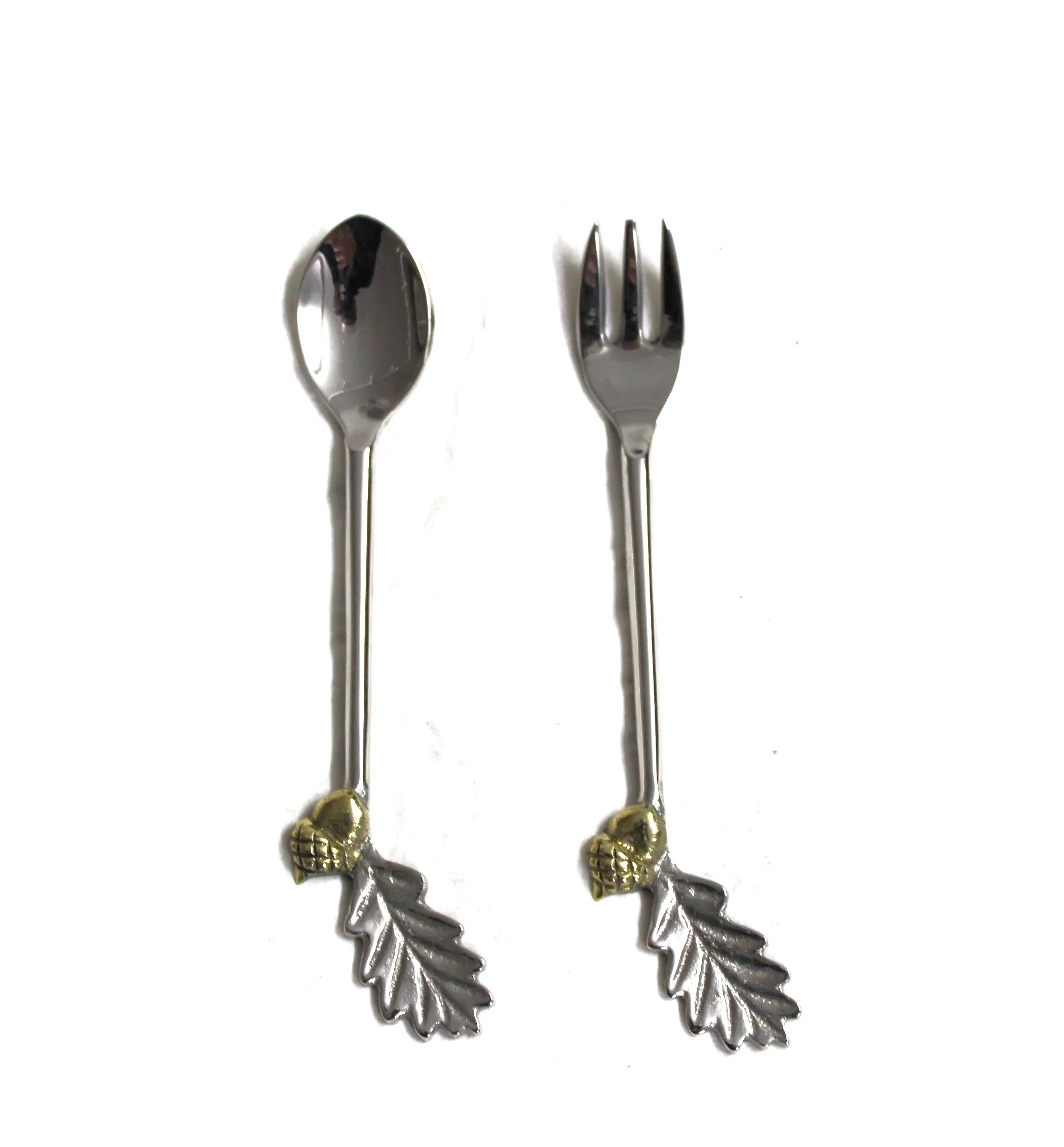 Silver And Golden Colored High Quality Baby Spoon Set With Leaves Design And Attractive Look Baby Spoons