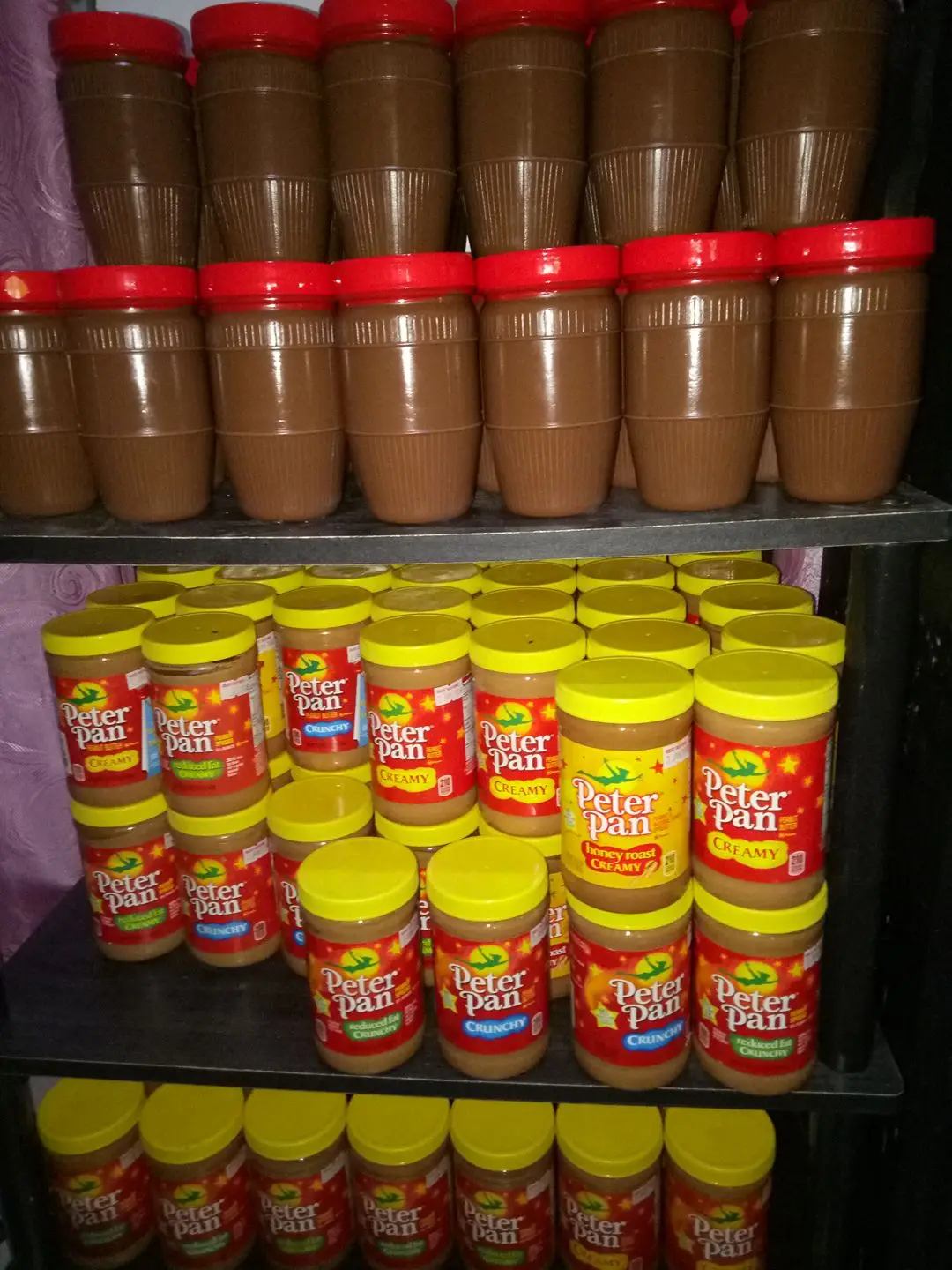 High Quality and Best Price ! 825 Gr Glass Jar Spread Cream With Cocoa Milky Hazelnuts Chocolate