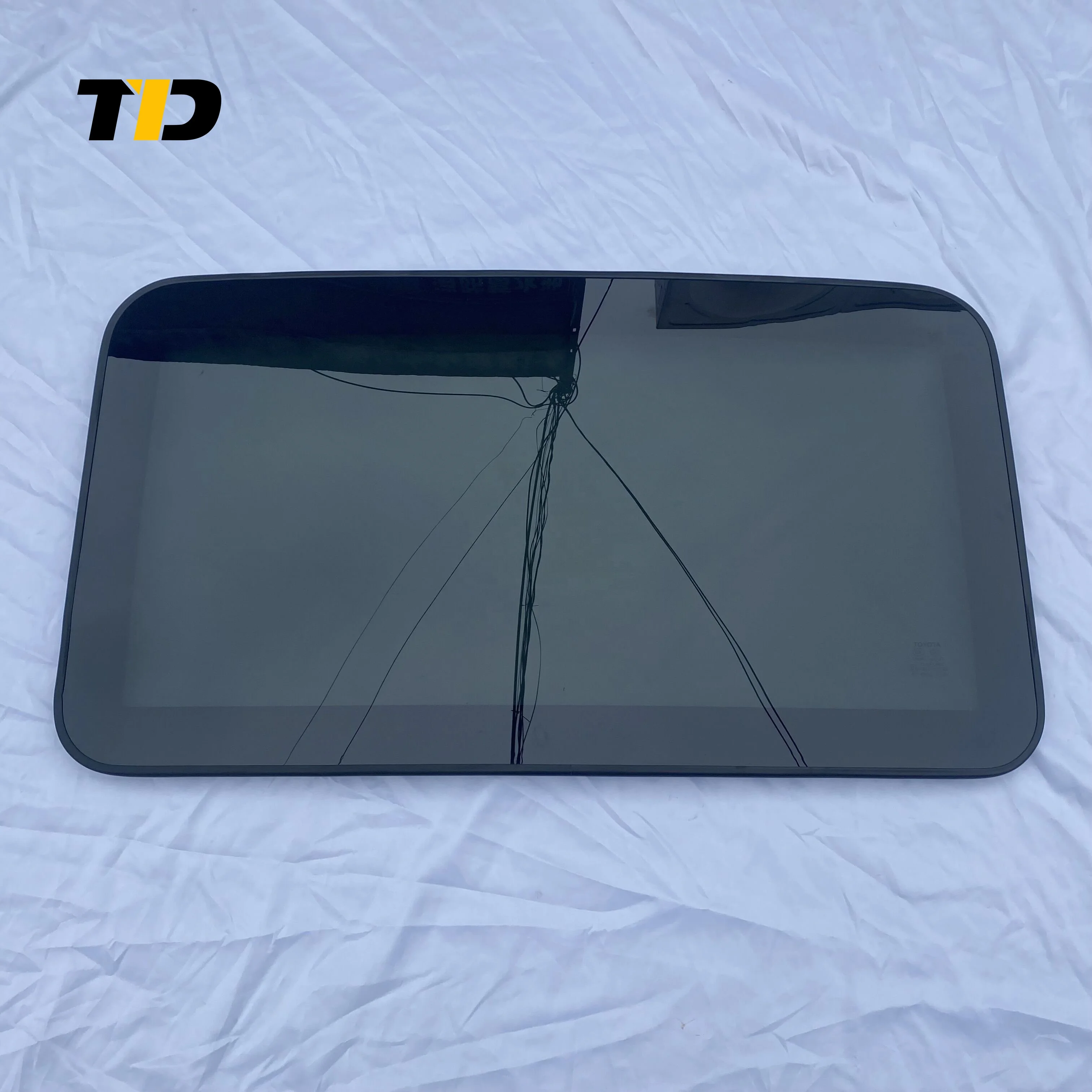 63201-60090 63201-60091 Glass Sub Assembly Slid for Toyota Land Cruiser 63201-60131 63201-60132