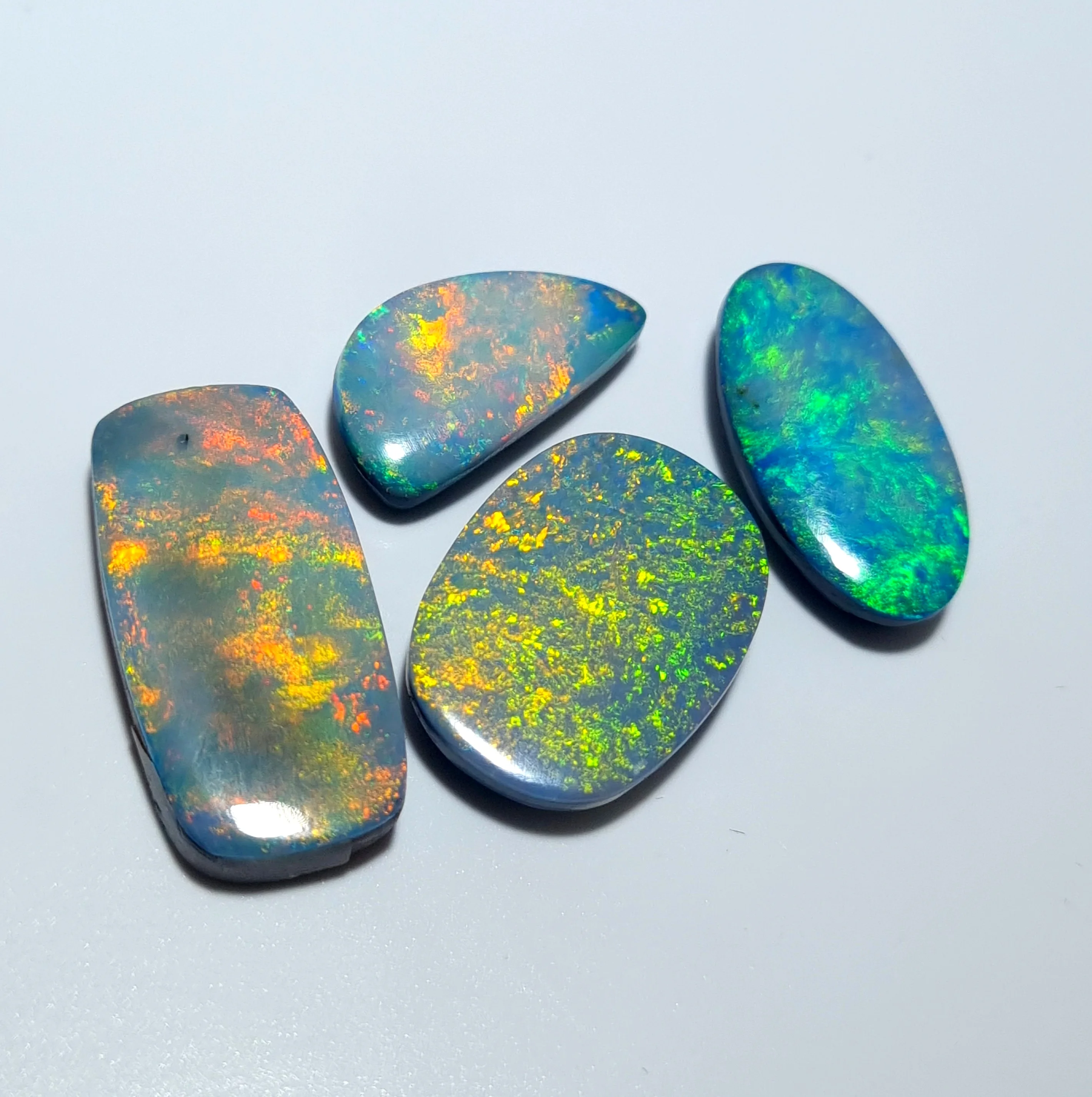 Australian Natural Opal Doublet Gemstone 4-Piece Lot Cabochon Multi Fire White Black Silver Beads for Jewelry Jewelry Making