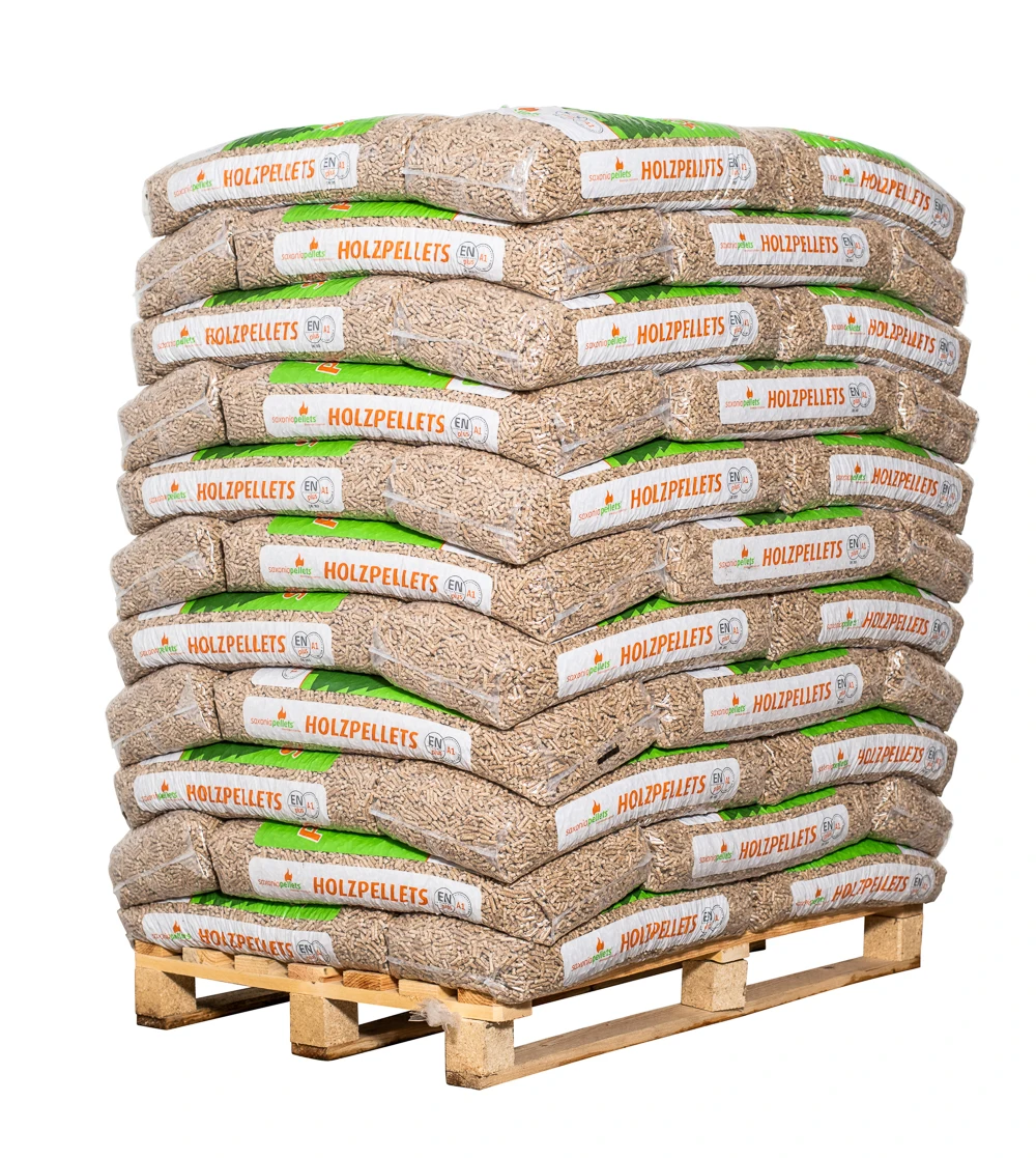 DIN Premium Wood Pellets in 15kg Bags EN Plus A1class A1 Pine Wood 6mm Cooking Stick  Shape Heating Ash Place