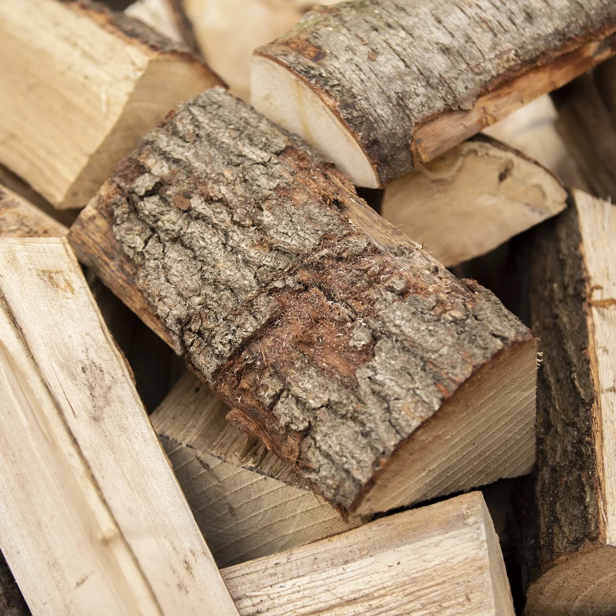 Top Quality Kiln Dried Firewood , Oak and Beech Firewood Logs for Sale
