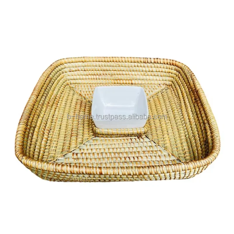 Wholesale Handmade Decorative Wall Baskets Round Natural Bamboo For Home Decoration Storage Basket For Laundry From Viet Nam