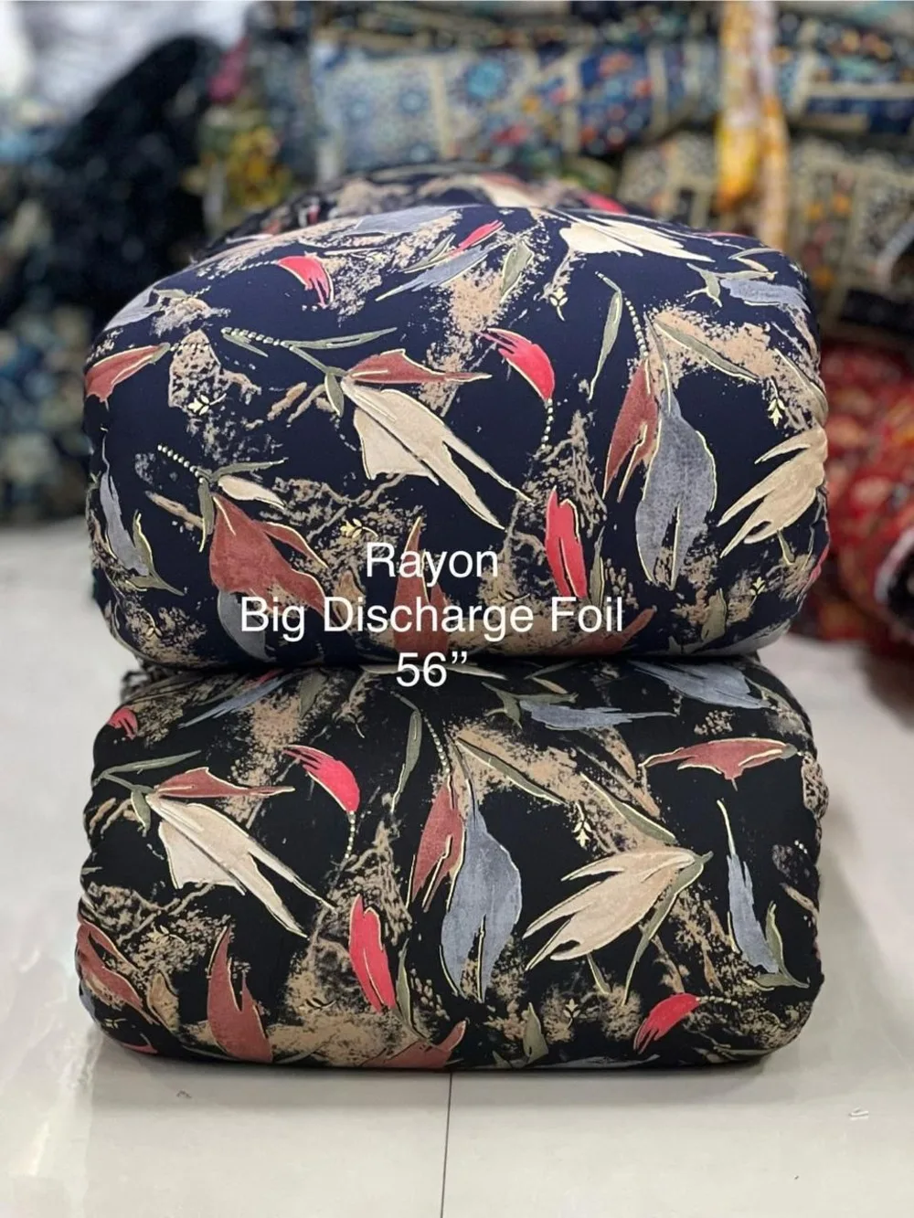 Чистый вискоза комплексный производственный процесс использует и приносит пользу удобной ткани для платьев топов одежды