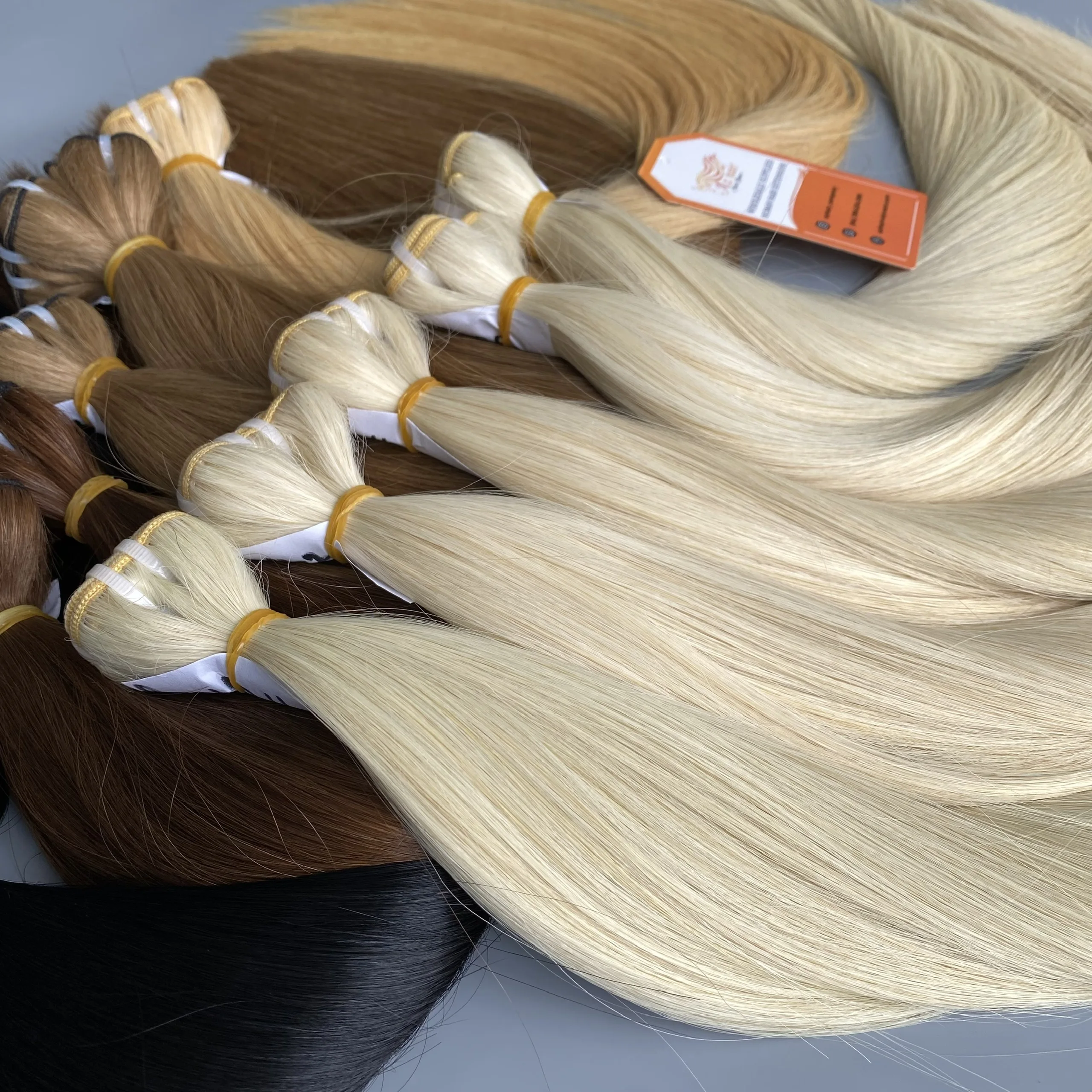 12A Grade Virgin Weft Hair Extensions Human Hair Bundles With Lace Closure Big Color Palette