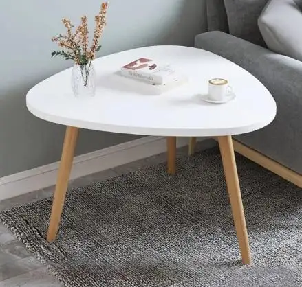 Glossy Round Solid Wood Coffee Table With Solid Leg