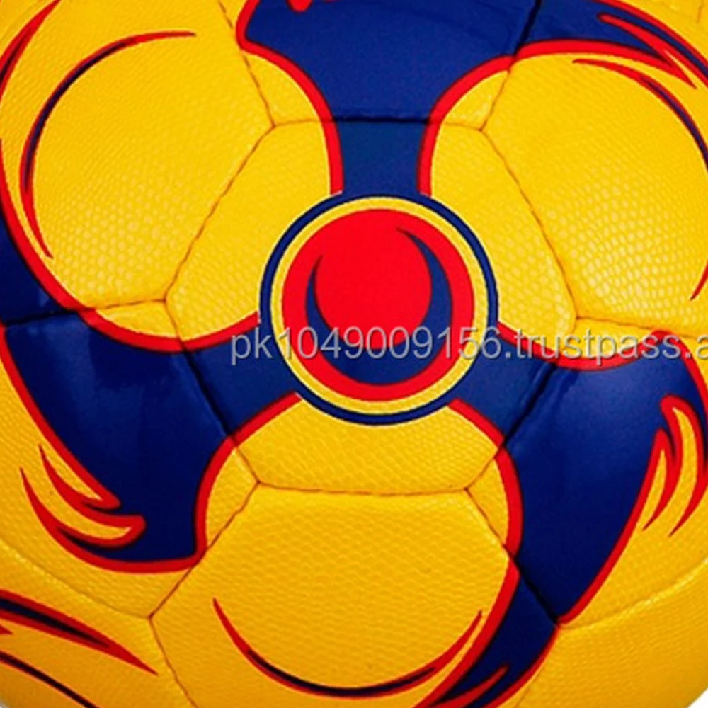 2023 New Arrival Custom Color and Size Hand Made Soccer Balls Best Selling Lightweight Hand Made Soccer Balls