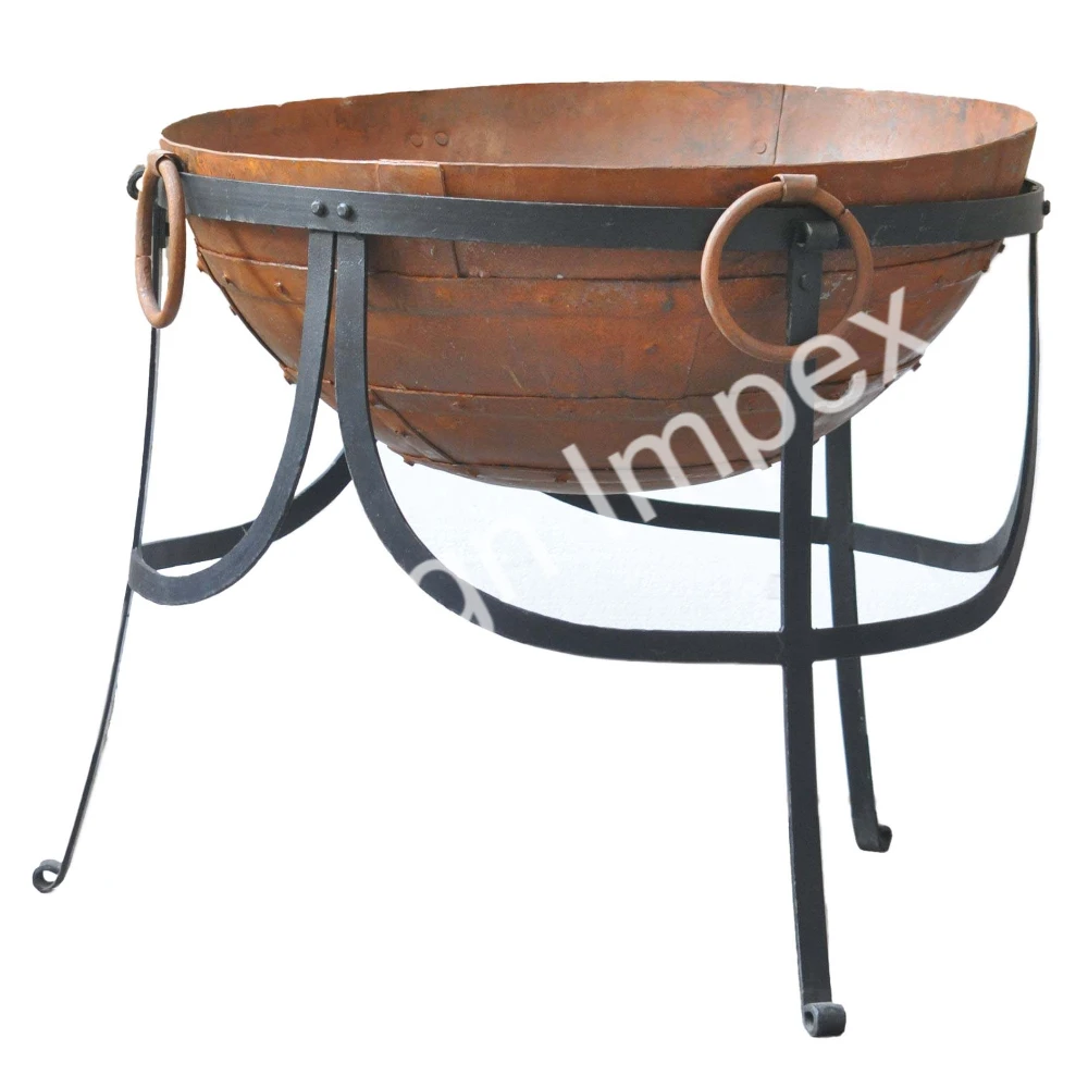 Selling at Low Price Outdoor Cooking Kadai With Stand Factory Good Quality Metal Garden Fire Pit Base Three Legs