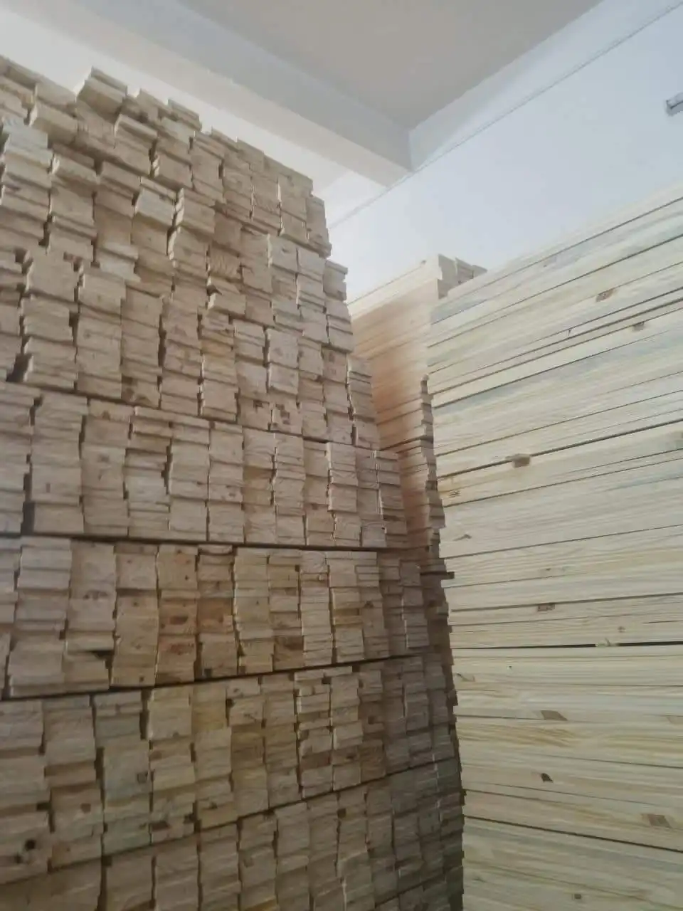 4-in x 4-in x 8-ft Spruce / Pine / Fir S4S Kiln-dried Lumber For USA market