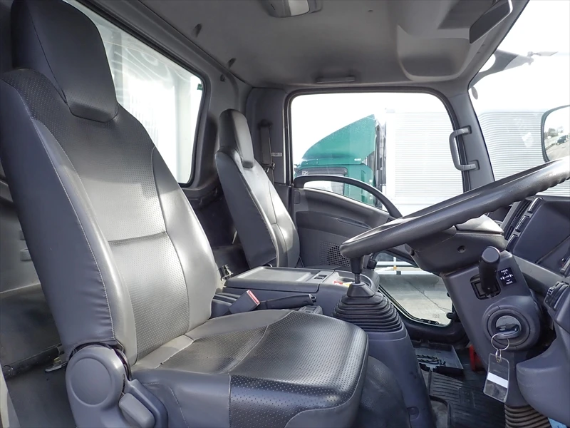 ISUZU ELF Japan Dump Truck