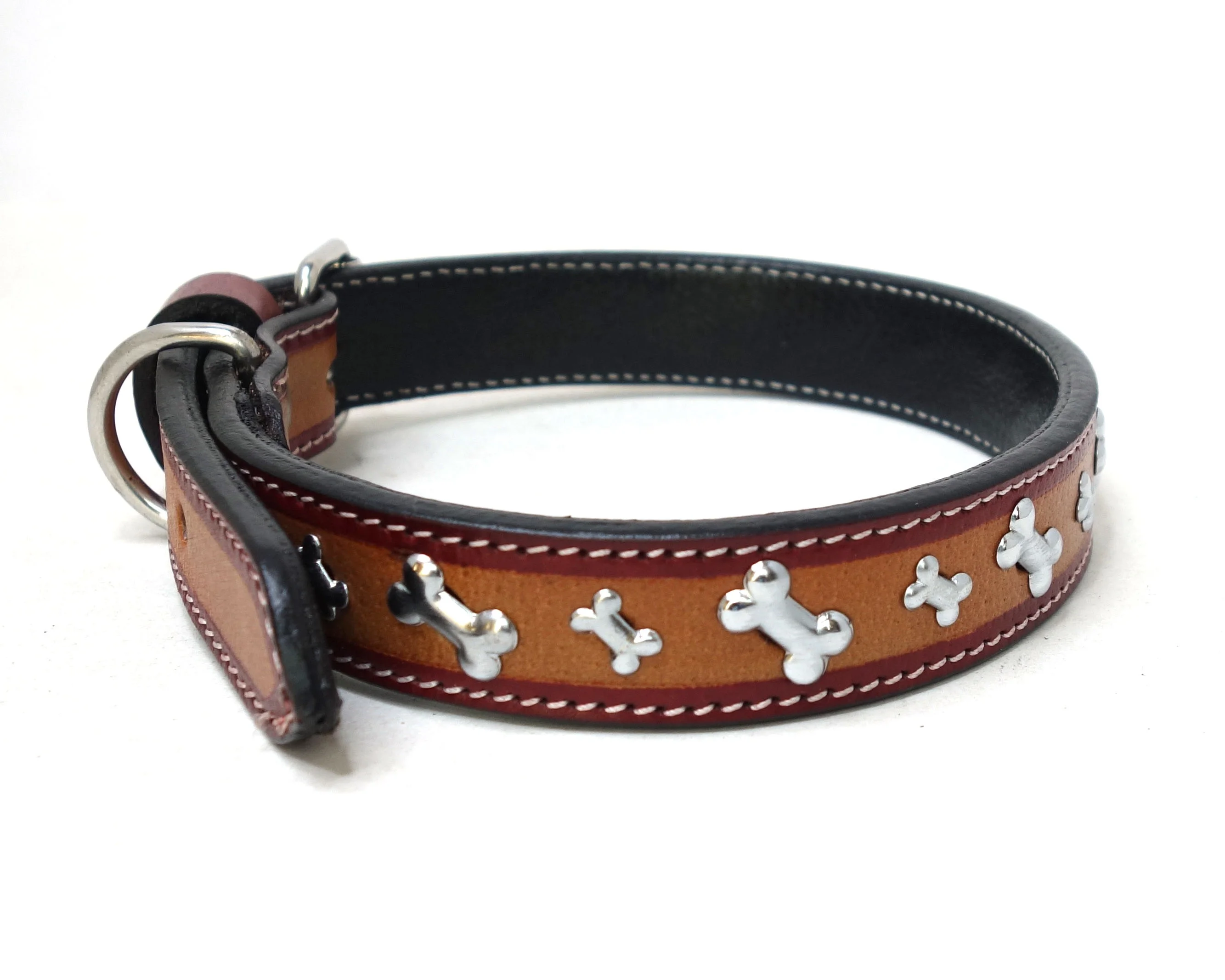 Hot Sale Latest Handcrafted Genuine Leather Dog Collar Western Style Lights Available Different Designs Pets Whole Sale Price